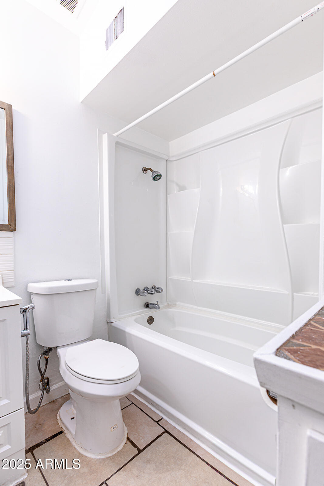 2033 W PALO VERDE Drive