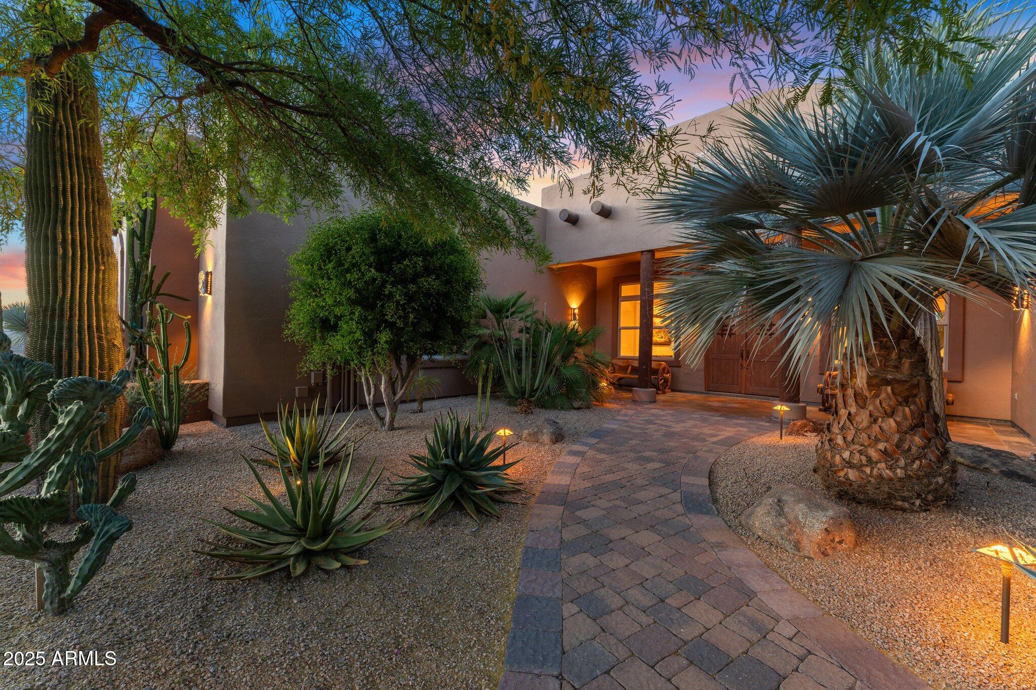 46906 N Quiet Hills Drive