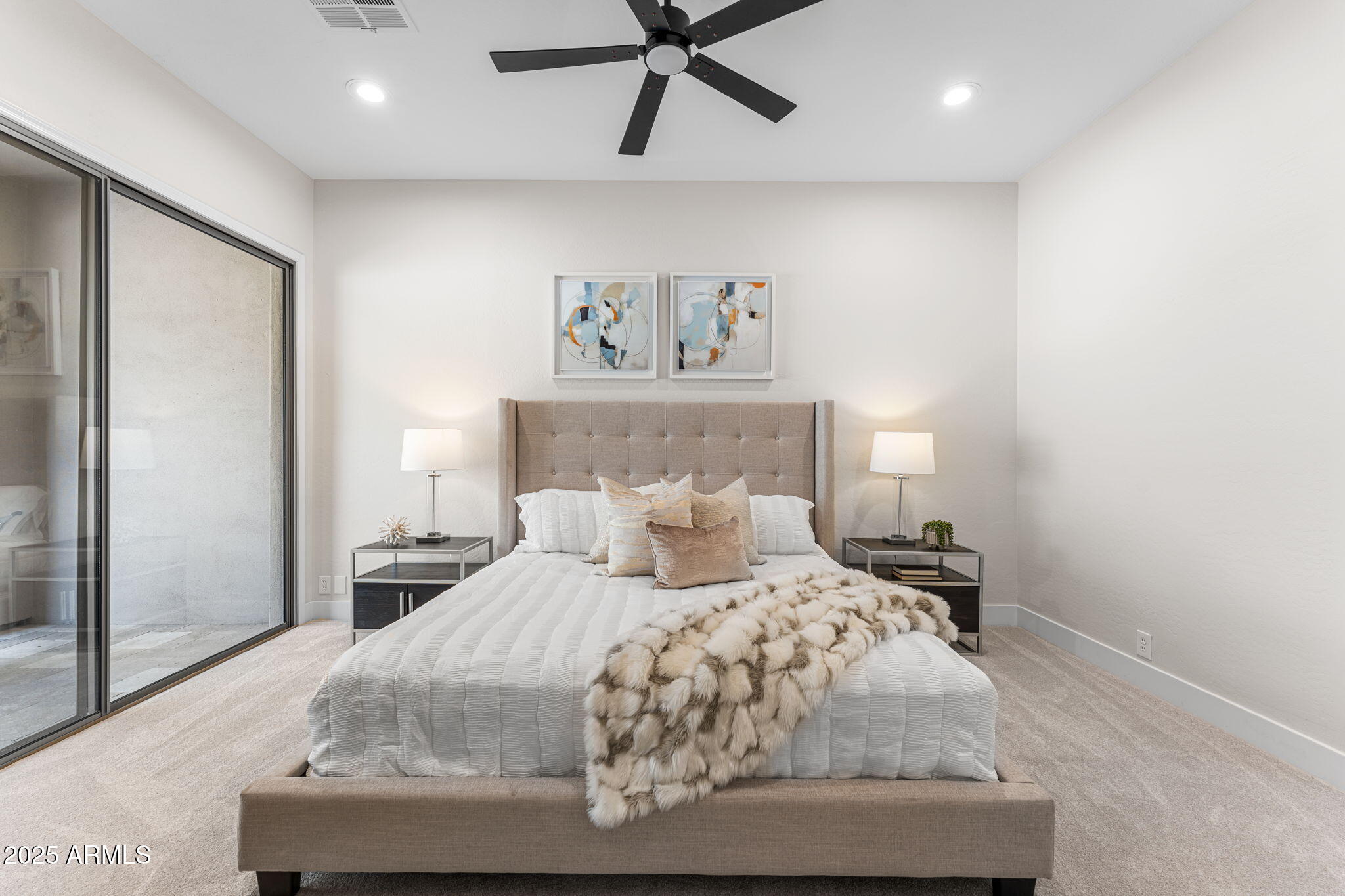 7266 E DEL ACERO Drive