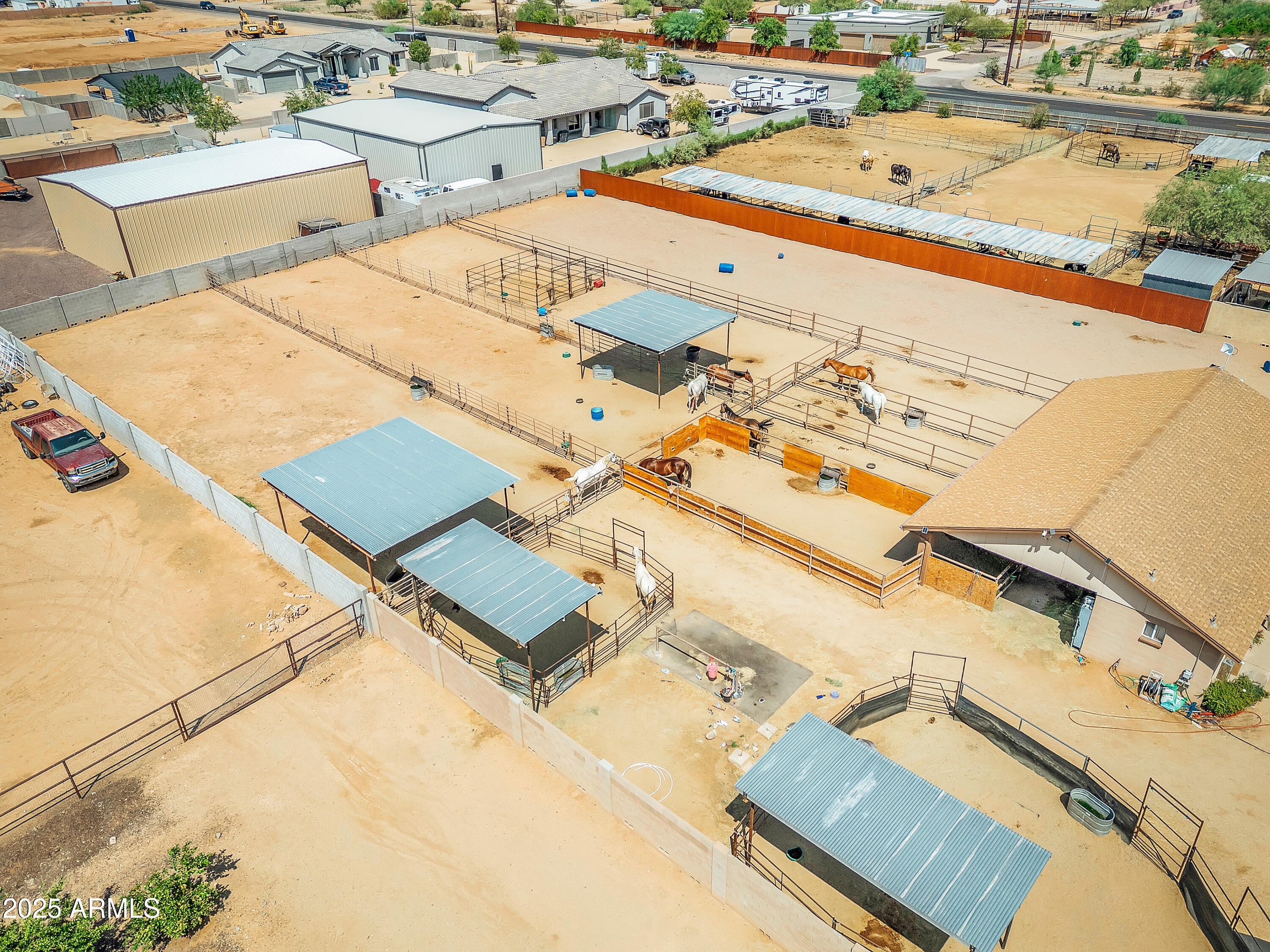 810 W HIDDEN VALLEY Drive