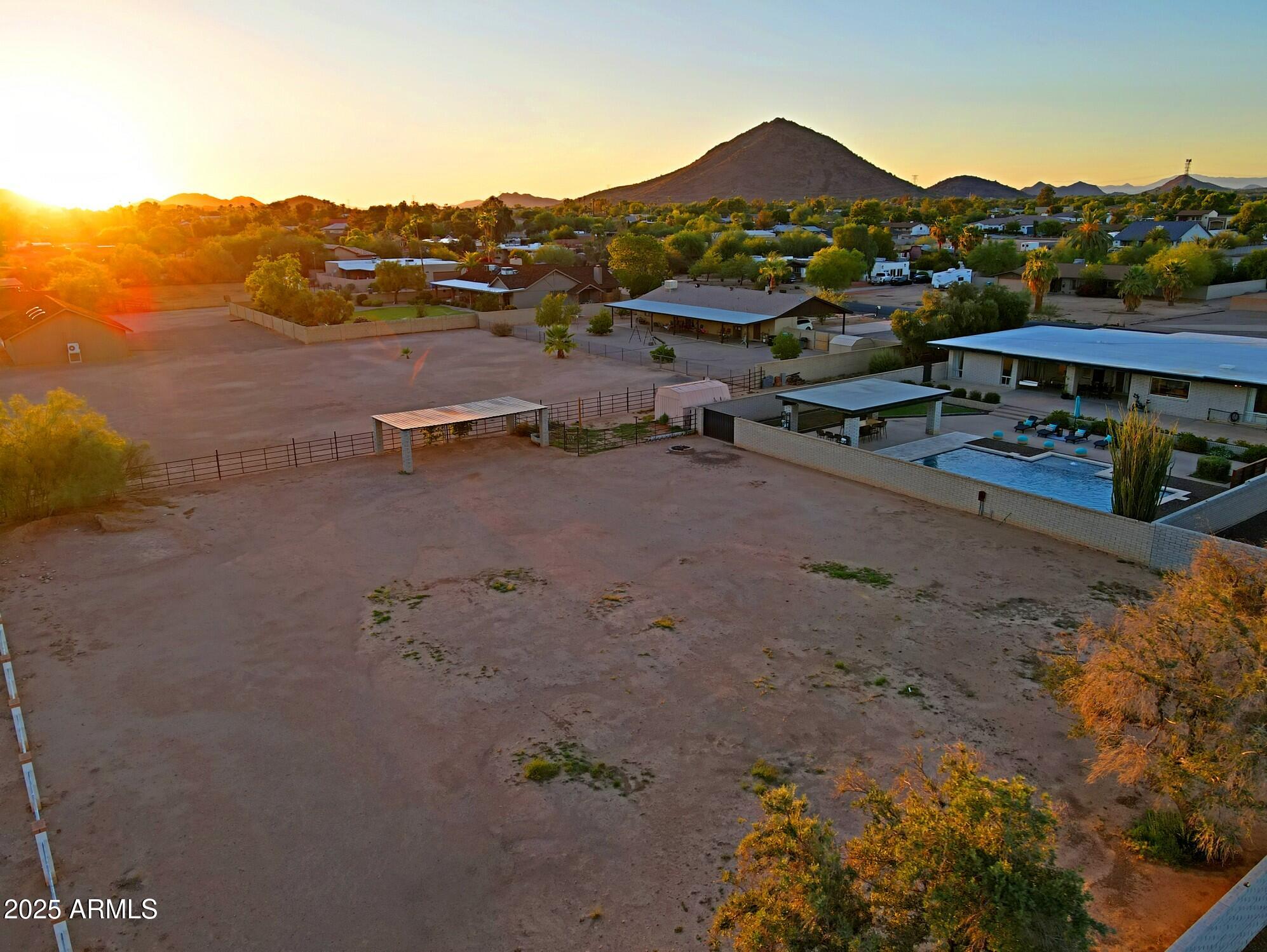 4901 W SOFT WIND Drive