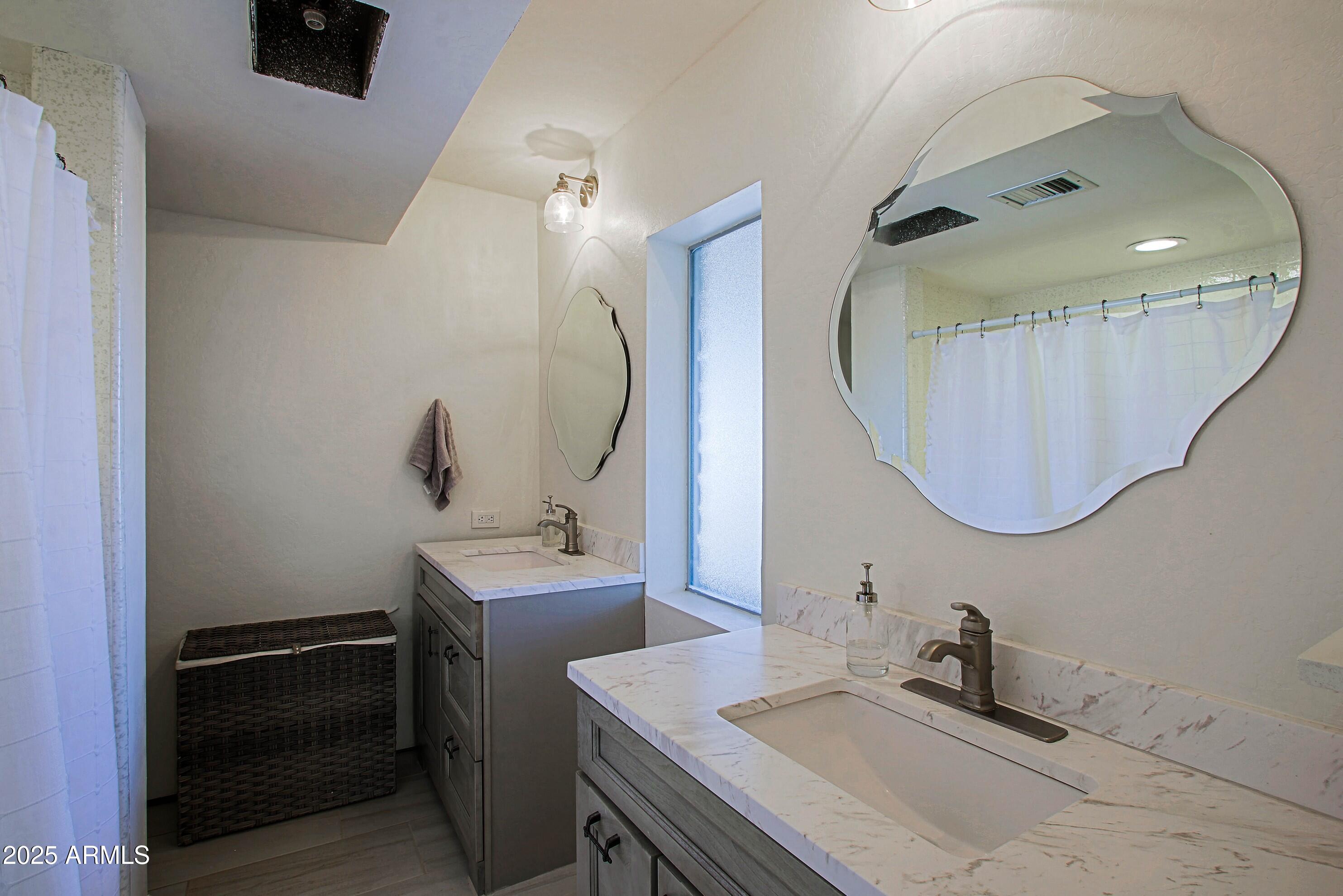 4901 W SOFT WIND Drive