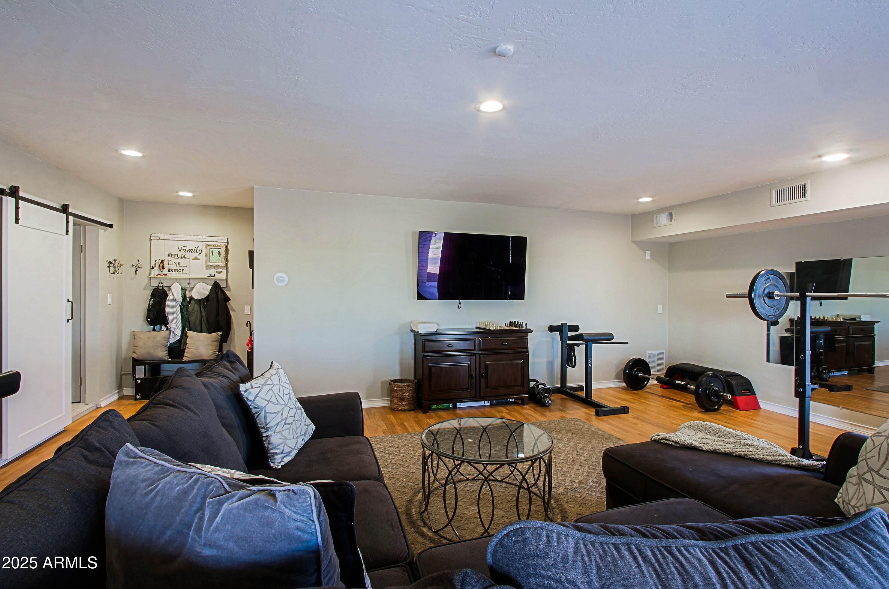 4901 W SOFT WIND Drive