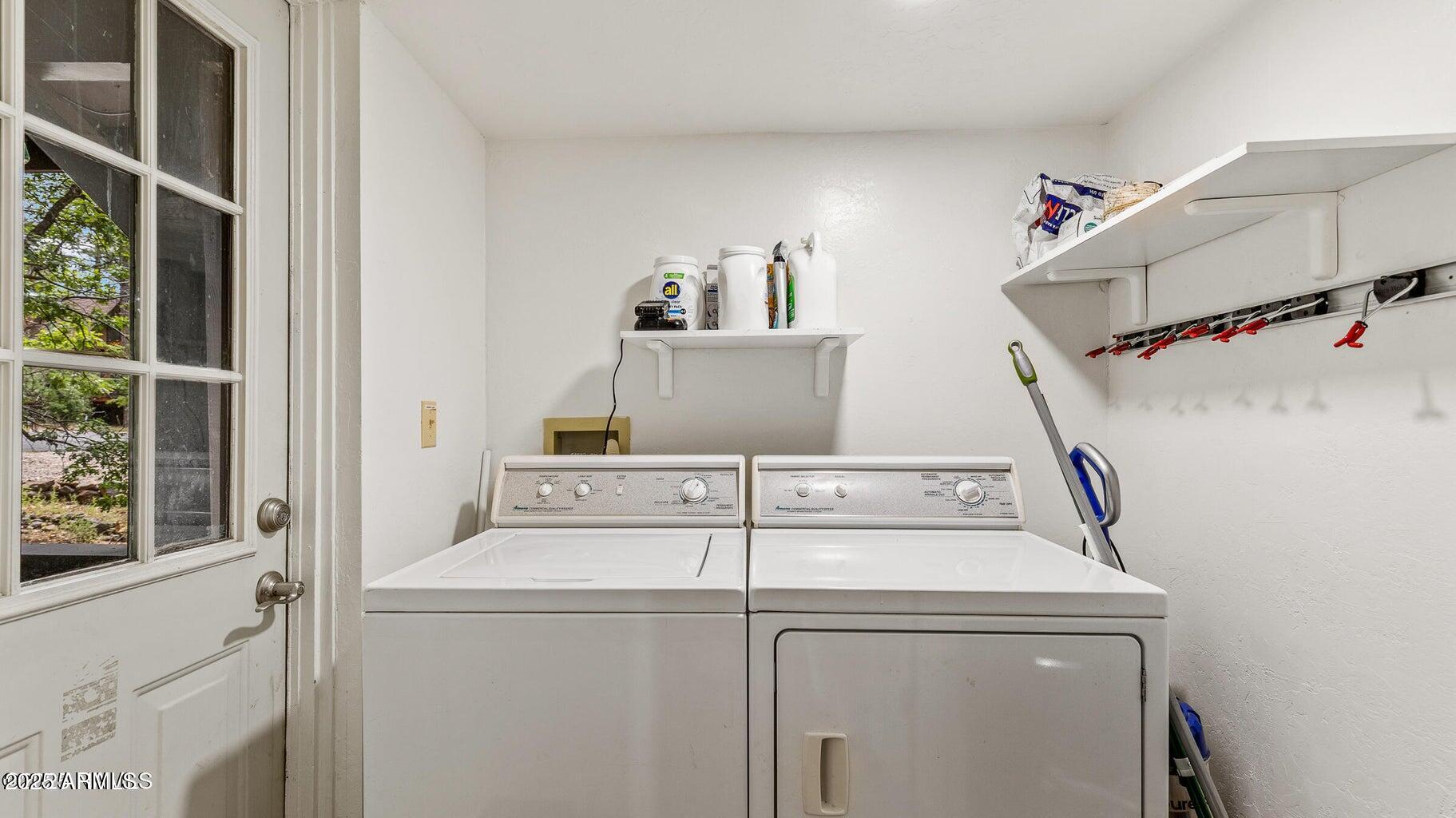 17320 S MESCALERO Drive