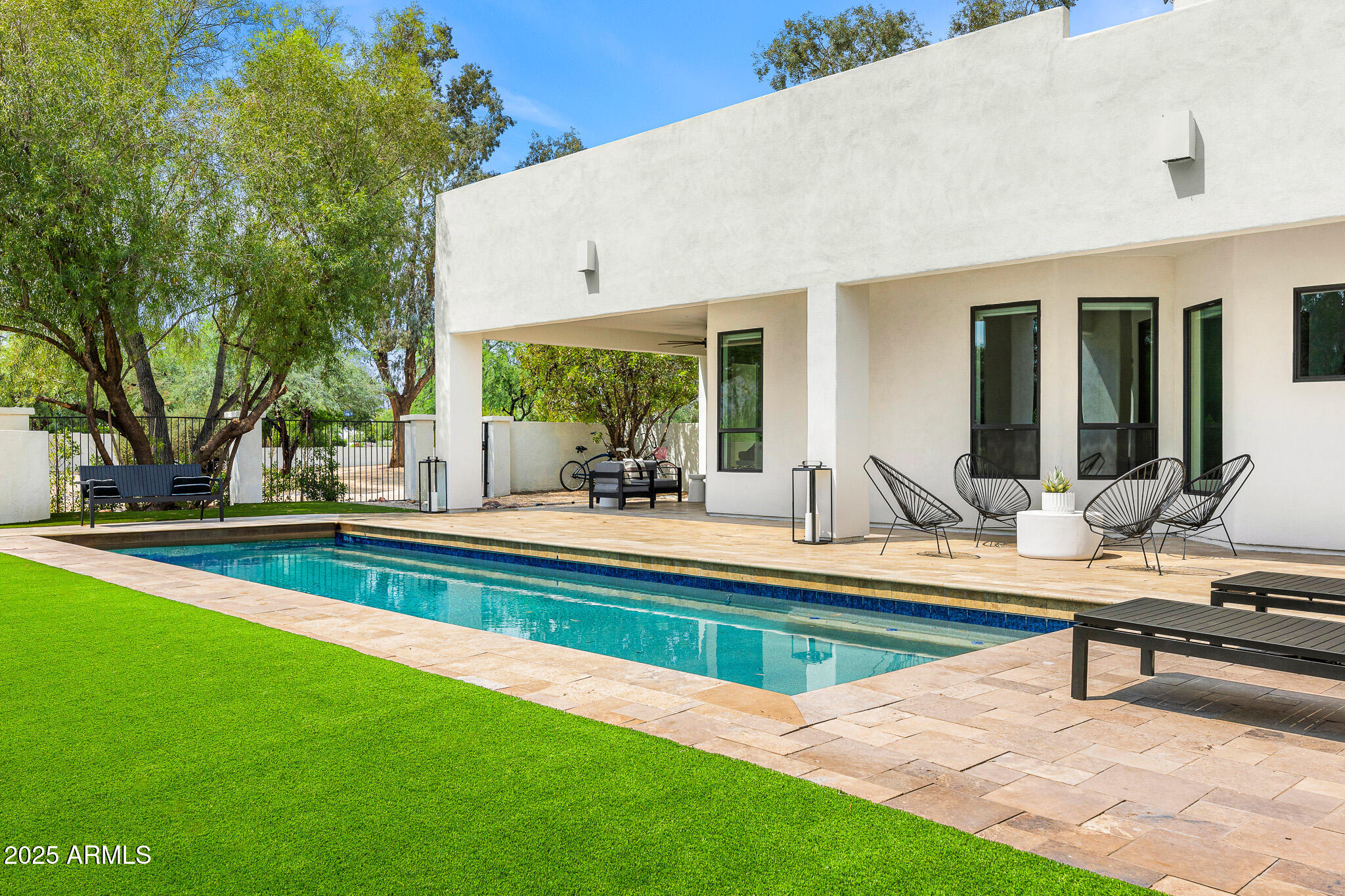 7001 E CABALLO Circle