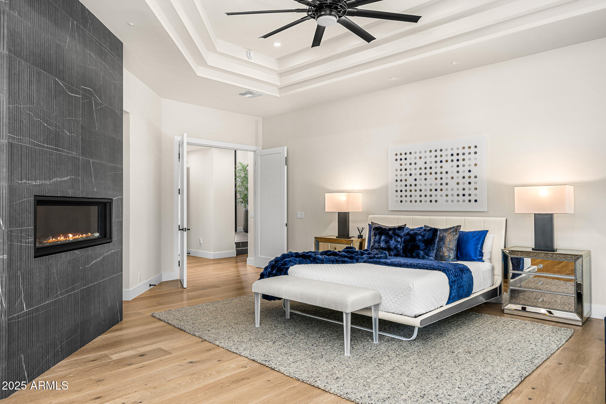 7001 E CABALLO Circle