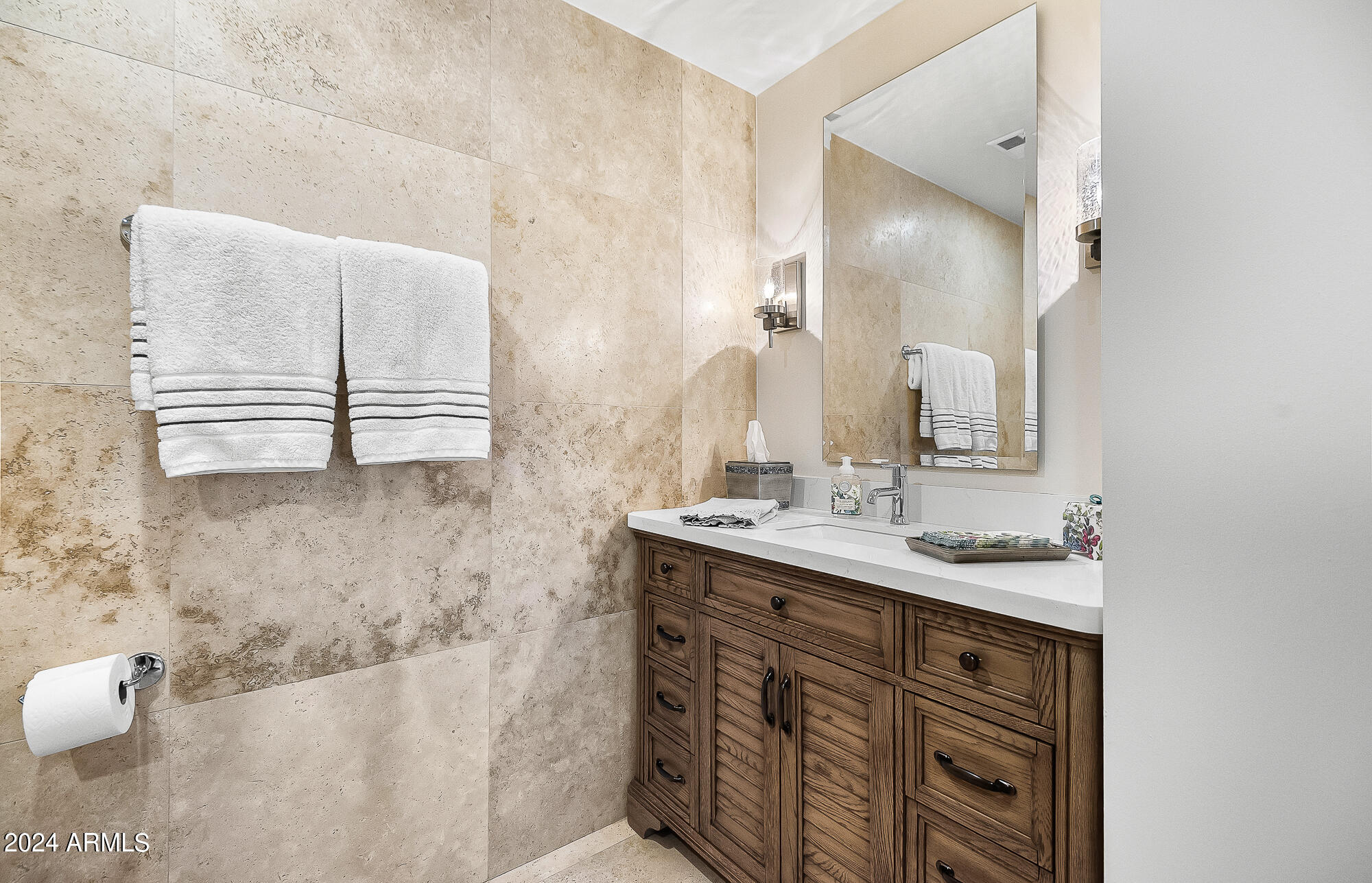 7117 E RANCHO VISTA Drive, 4011