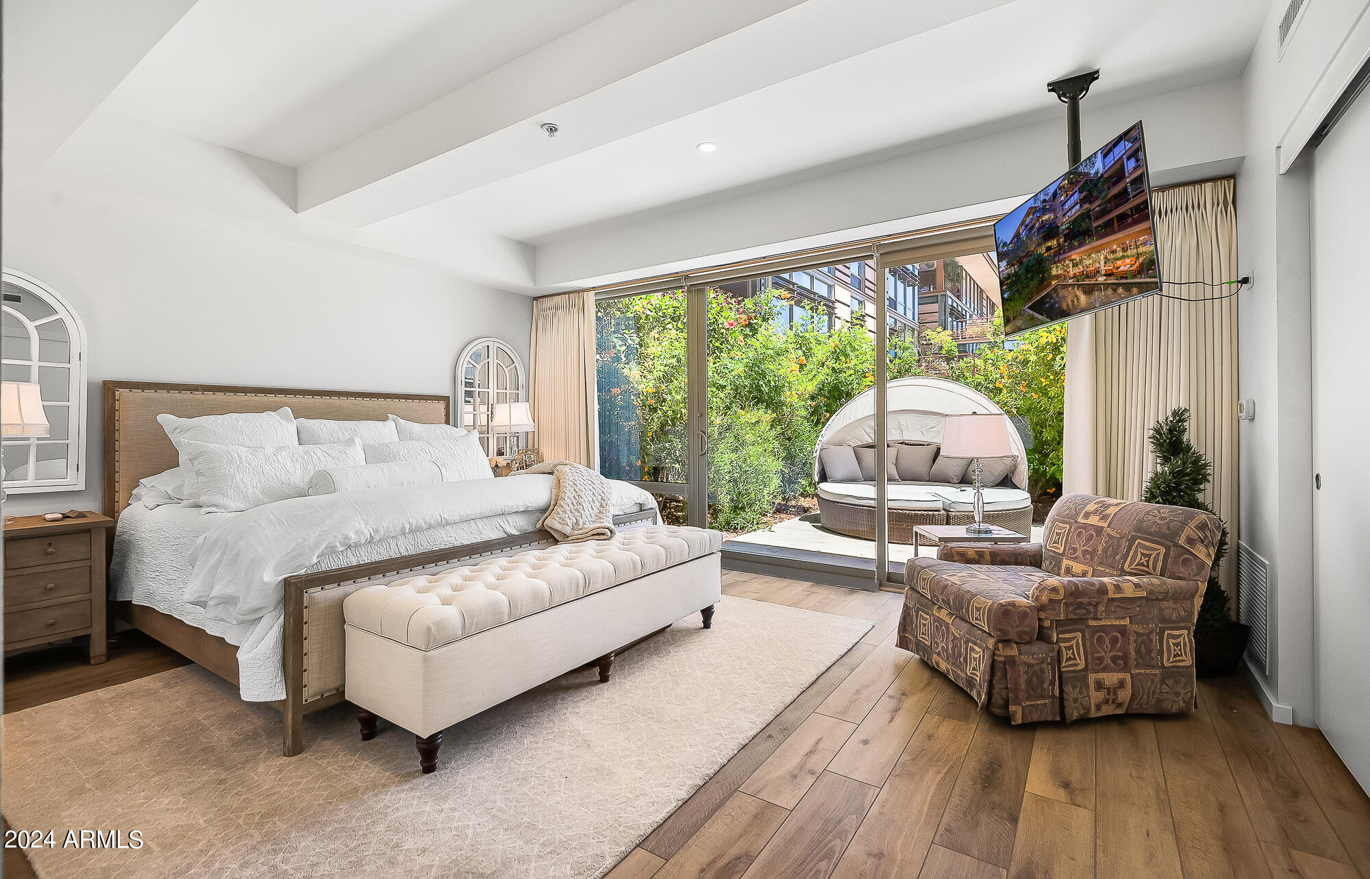 7117 E RANCHO VISTA Drive, 4011