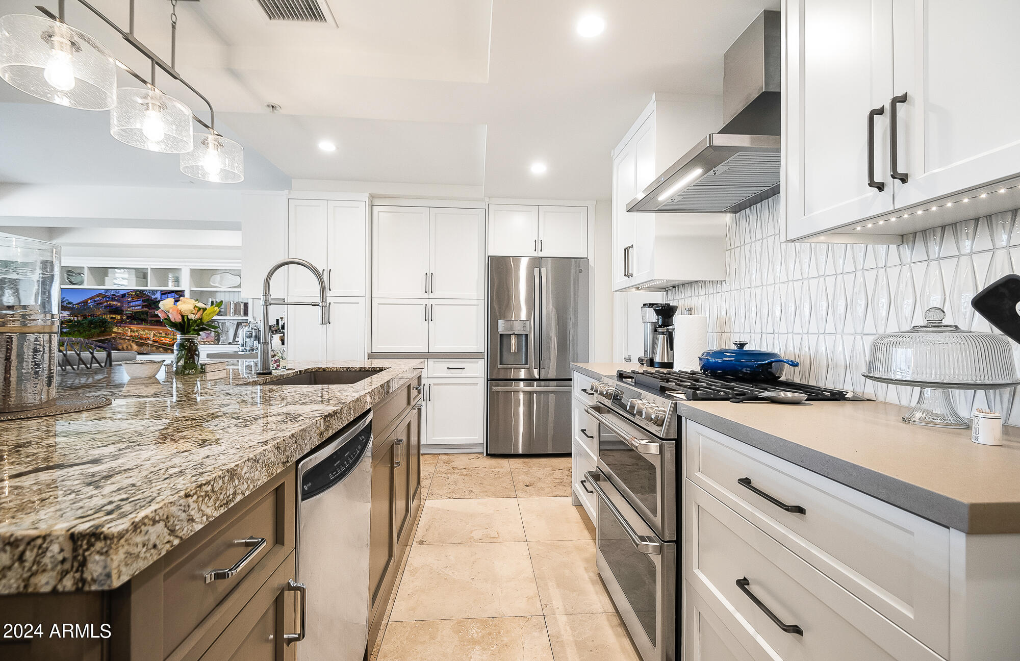 7117 E RANCHO VISTA Drive, 4011