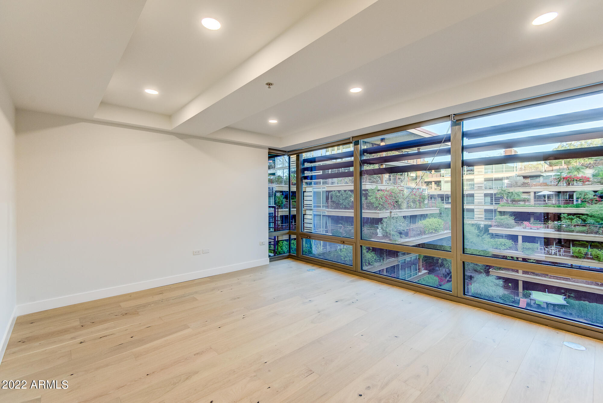 7121 E RANCHO VISTA Drive, 5011