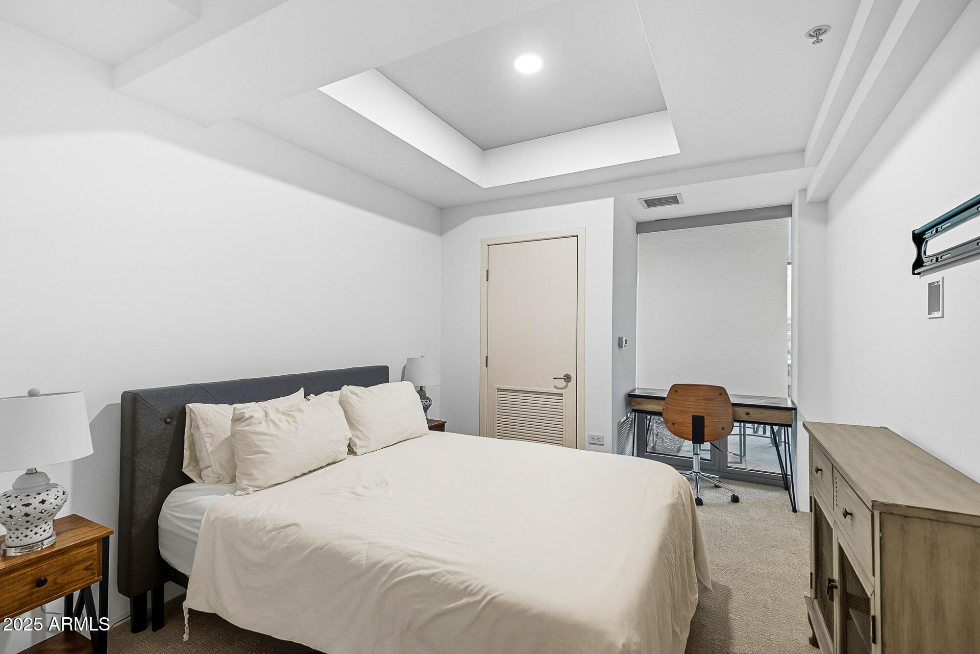 7167 E RANCHO VISTA Drive, 2007