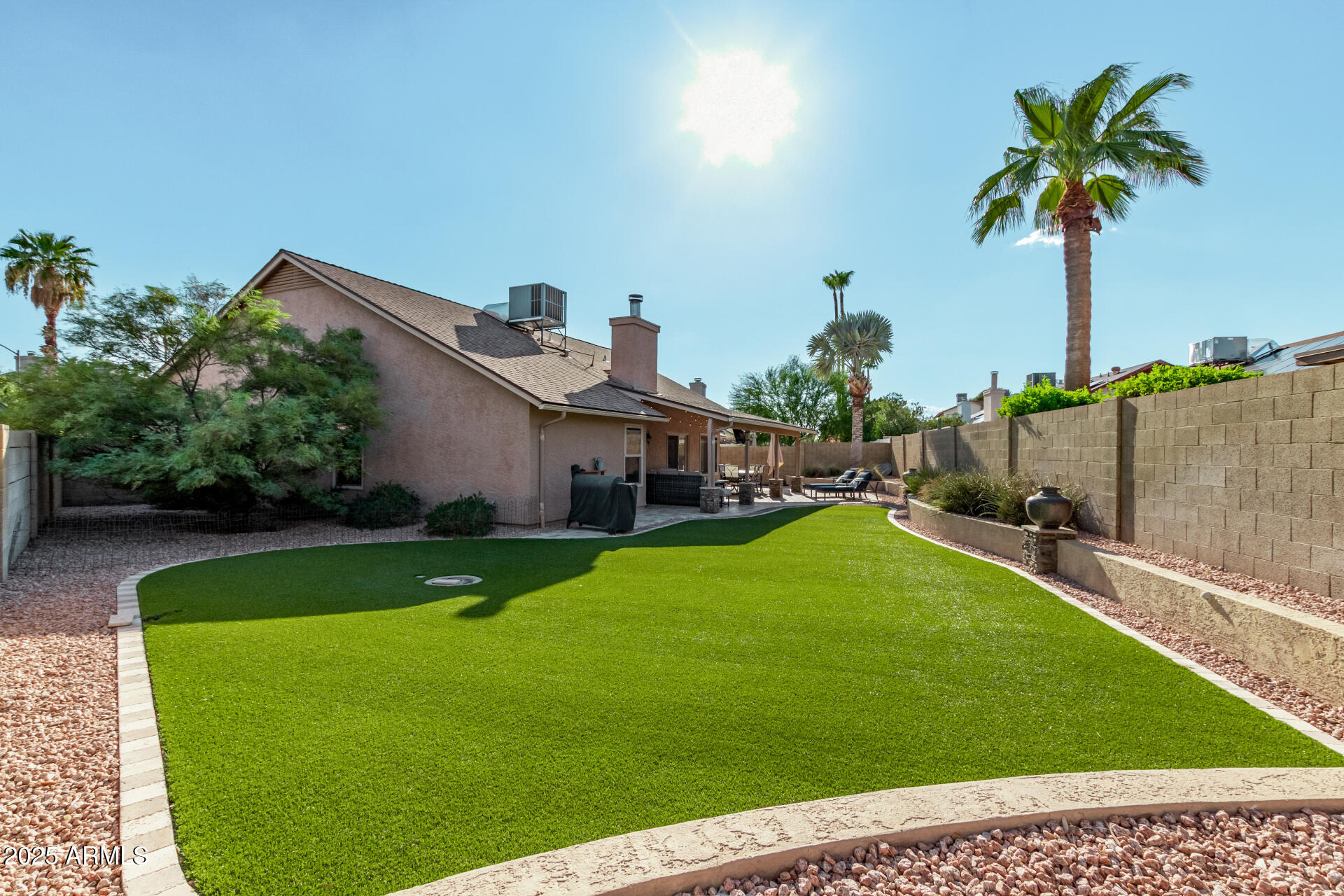 3922 E MARCONI Avenue