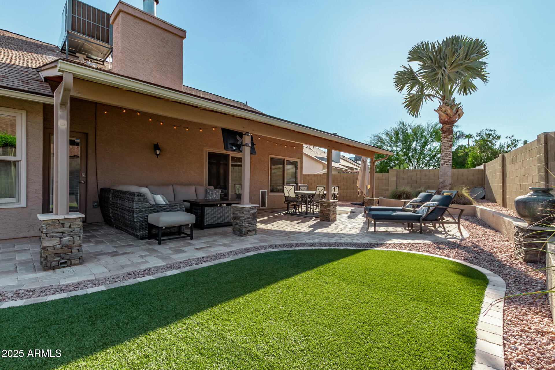 3922 E MARCONI Avenue