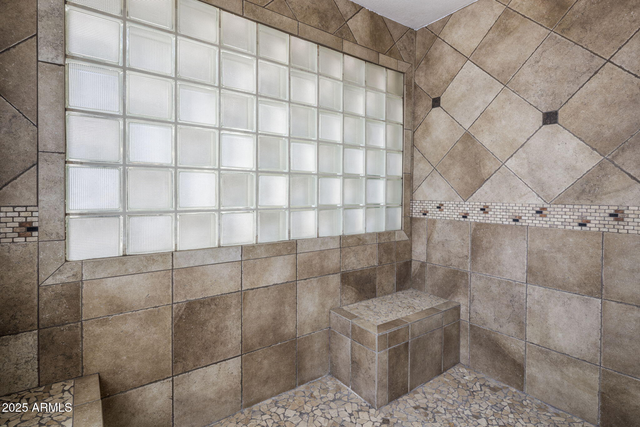 3523 E OREGON Avenue