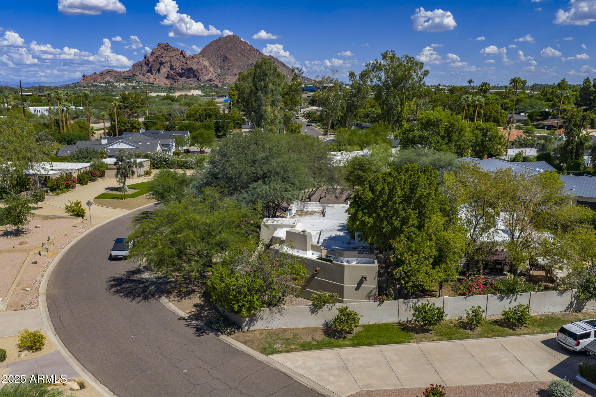 3523 E OREGON Avenue