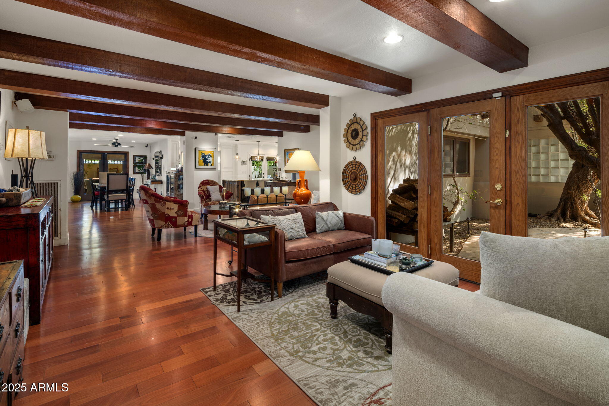 3523 E OREGON Avenue