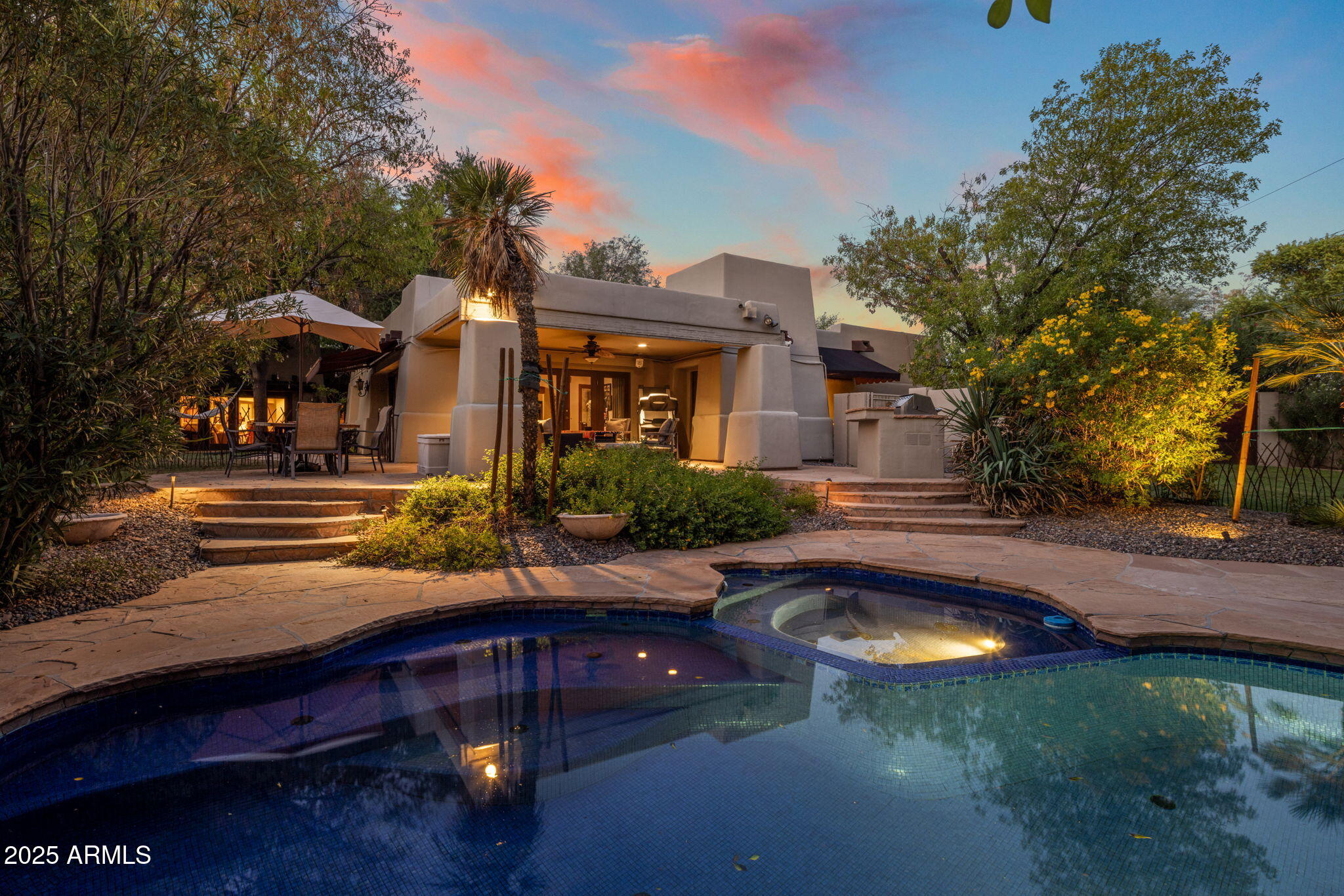 3523 E OREGON Avenue