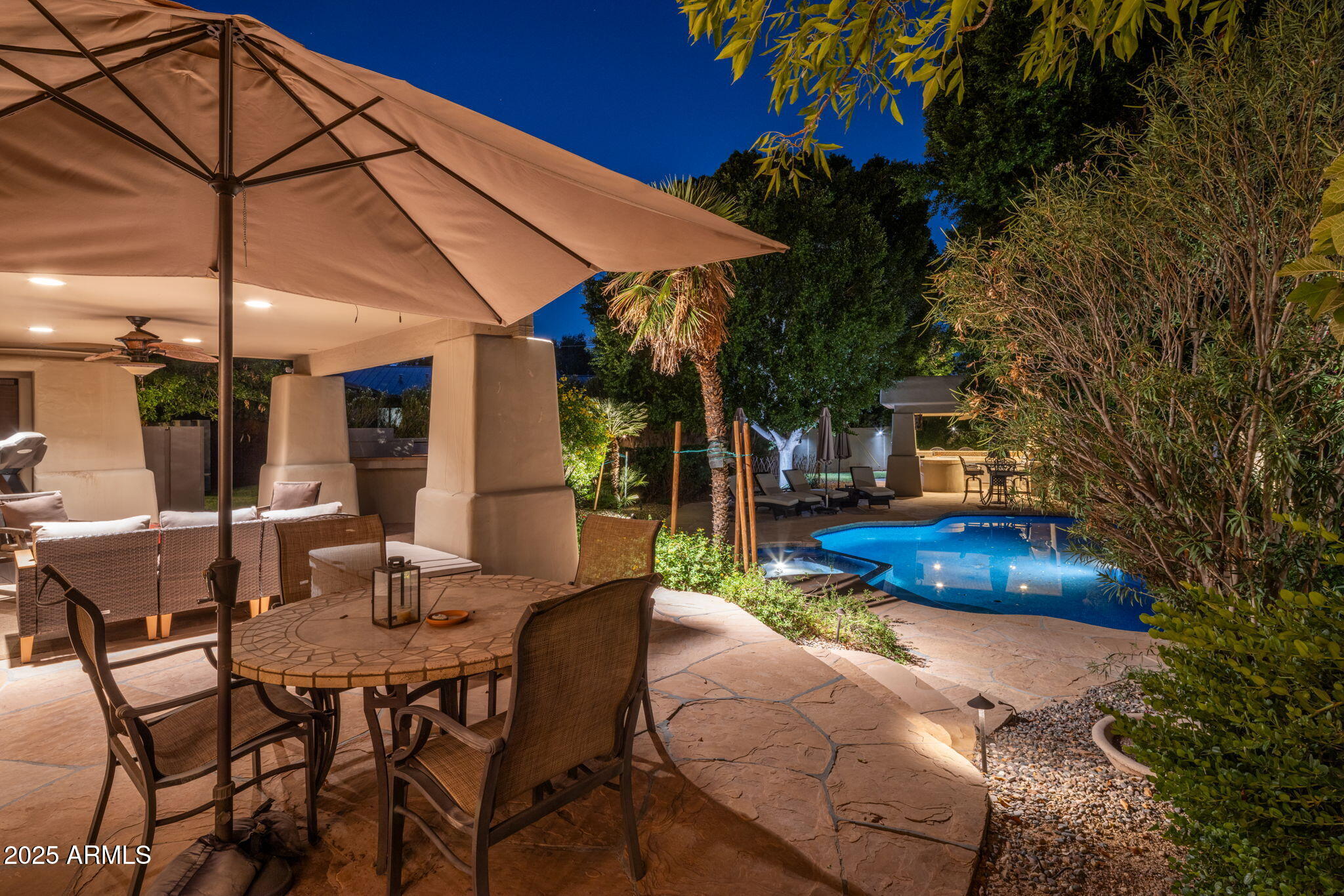 3523 E OREGON Avenue