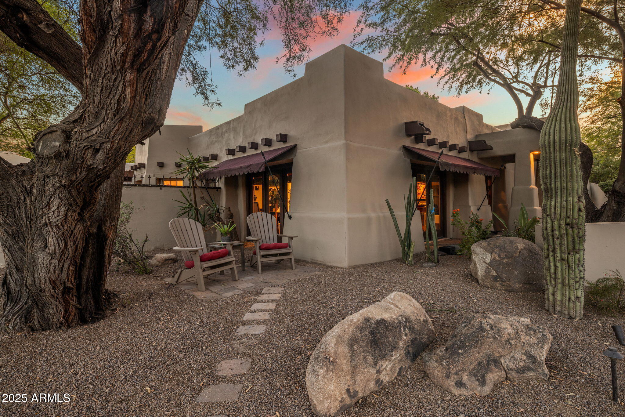 3523 E OREGON Avenue