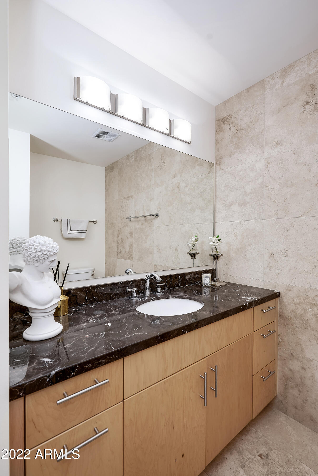 7117 E RANCHO VISTA Drive, 2007