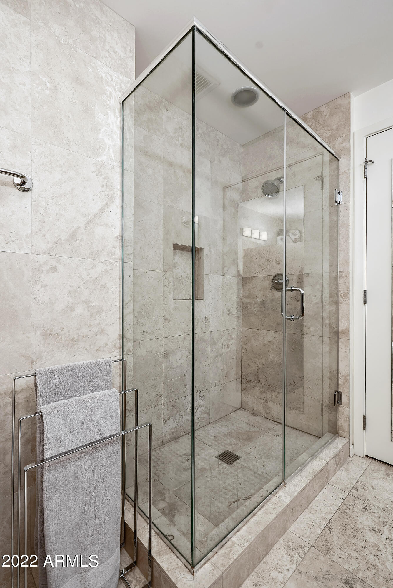 7117 E RANCHO VISTA Drive, 2007