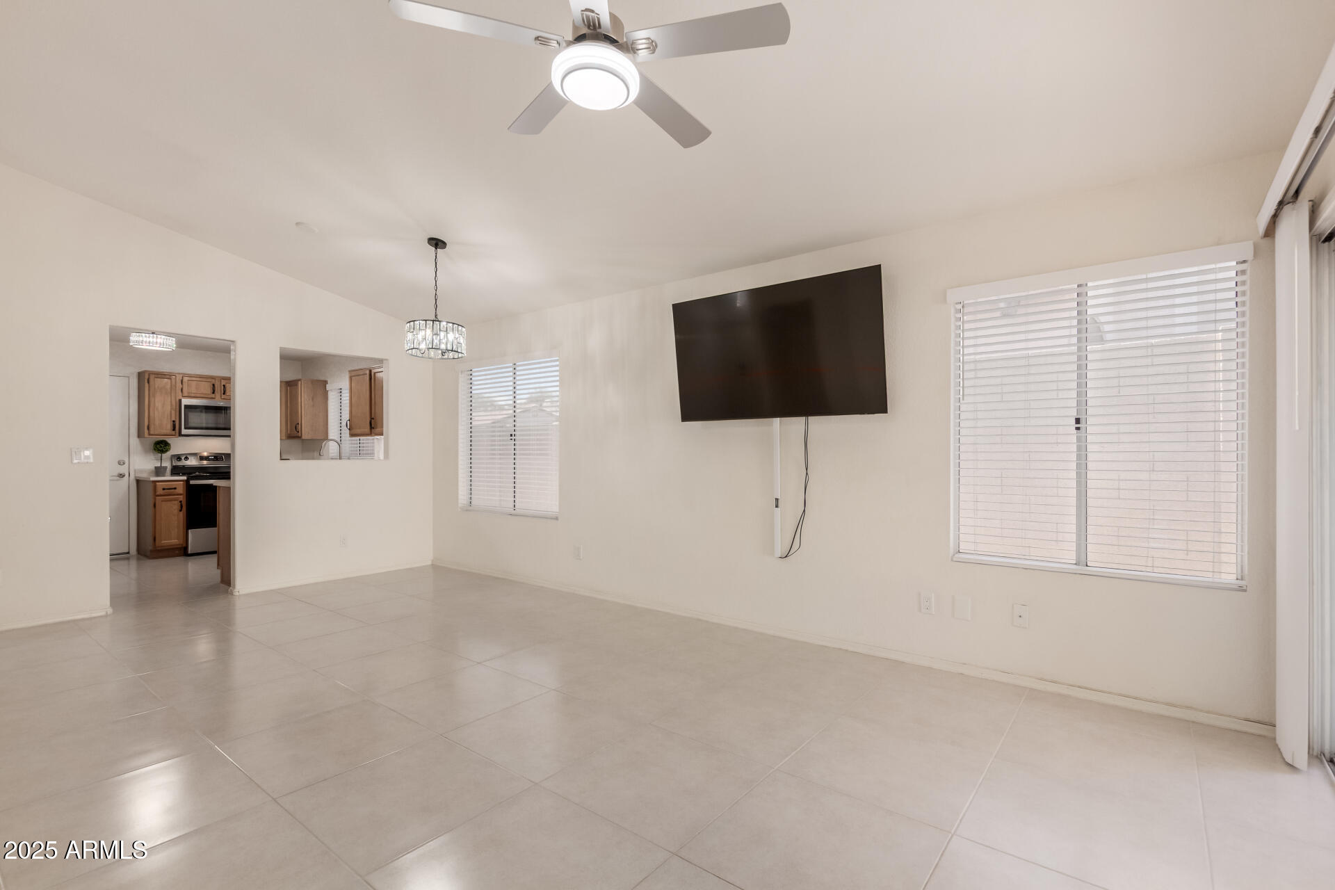 4314 E CHUCKWALLA Canyon