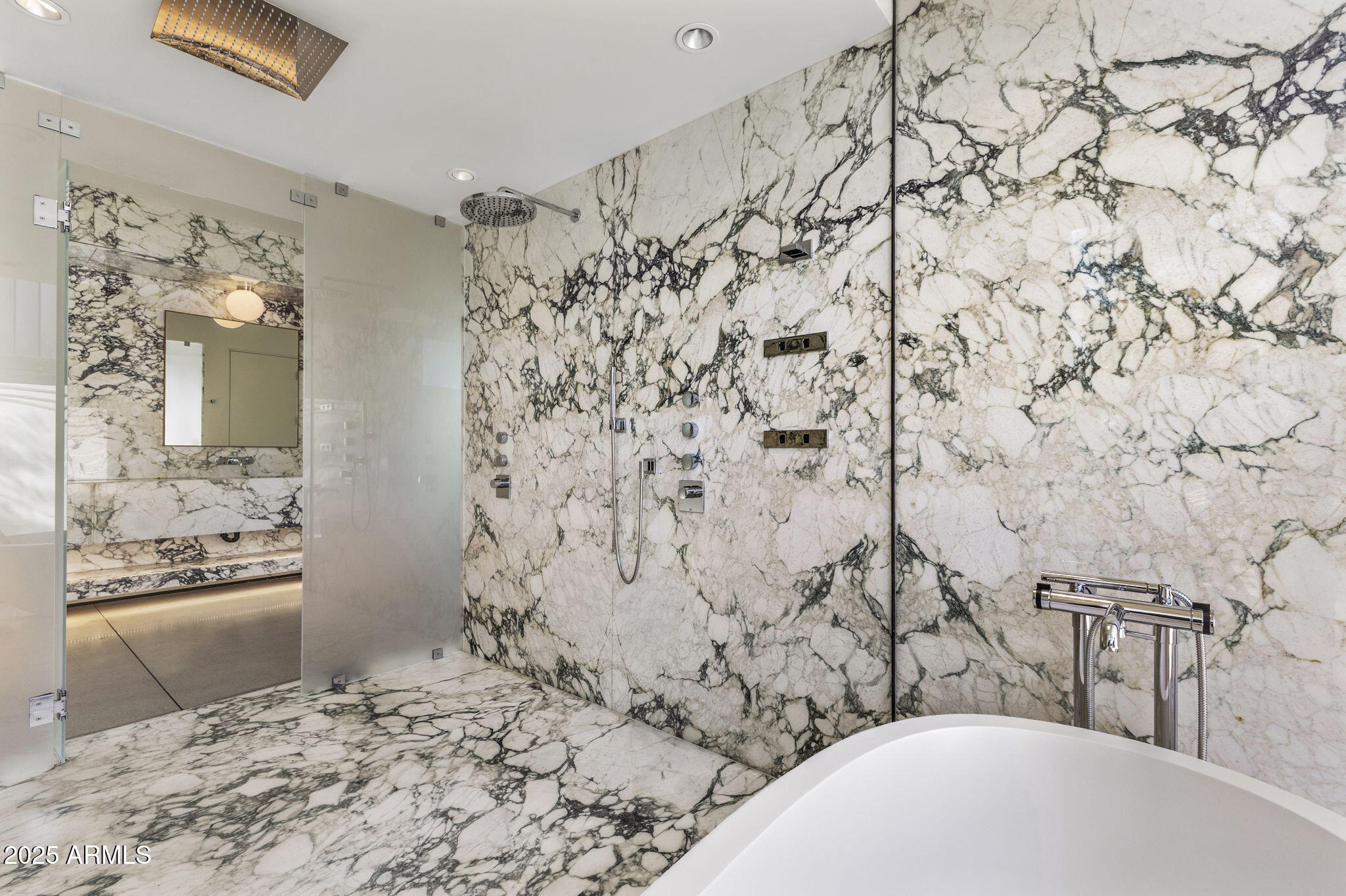 3700 E CAMINO SIN NOMBRE