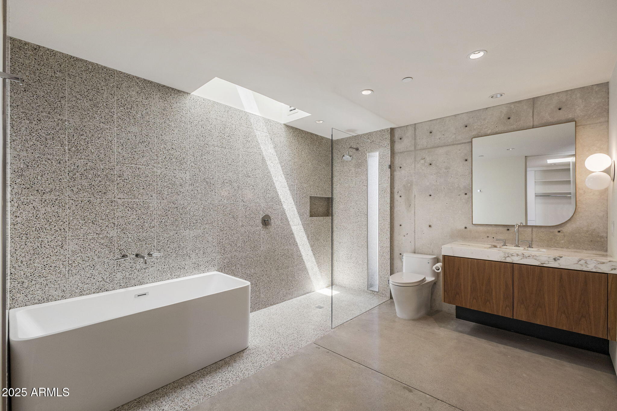 3700 E CAMINO SIN NOMBRE