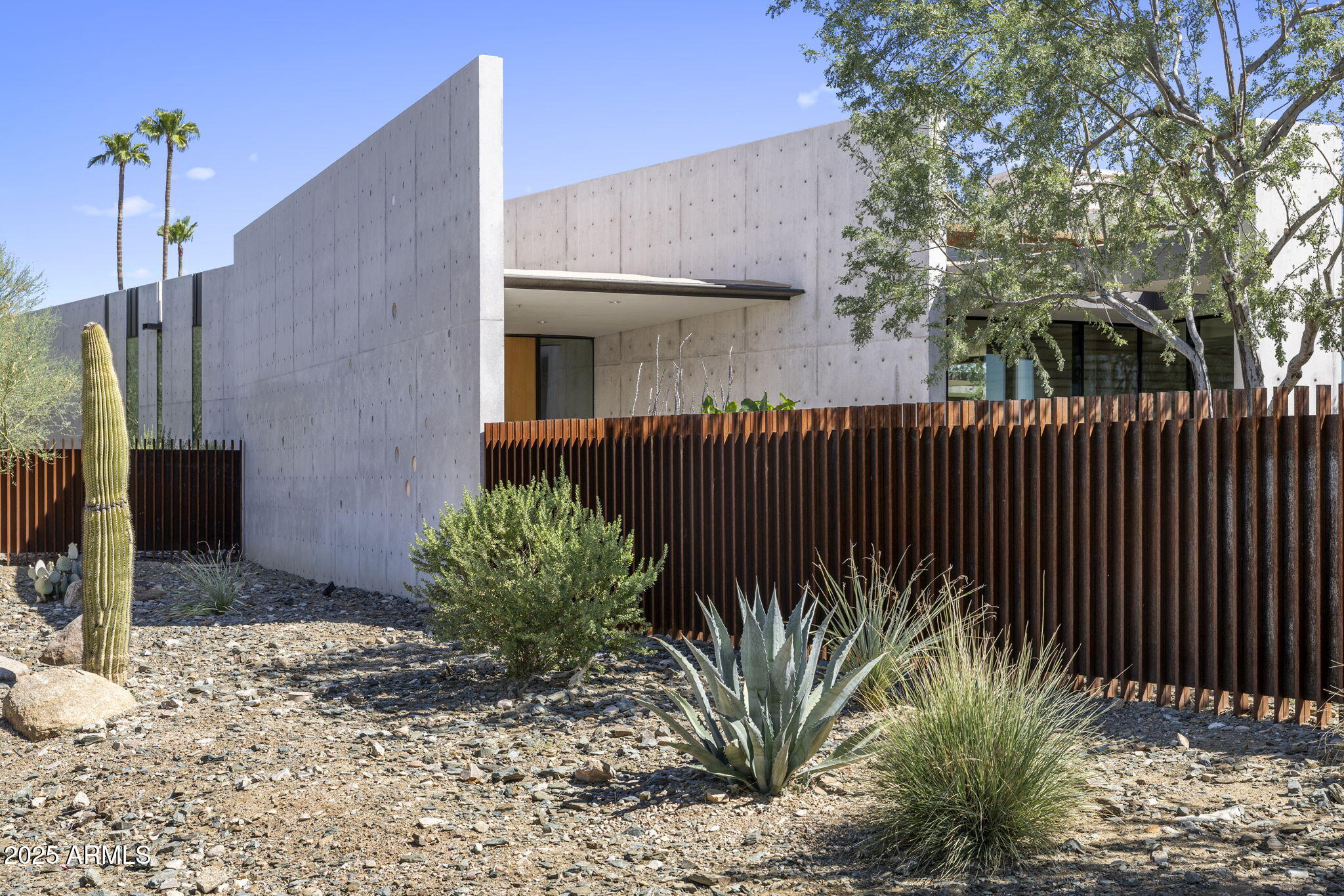 3700 E CAMINO SIN NOMBRE