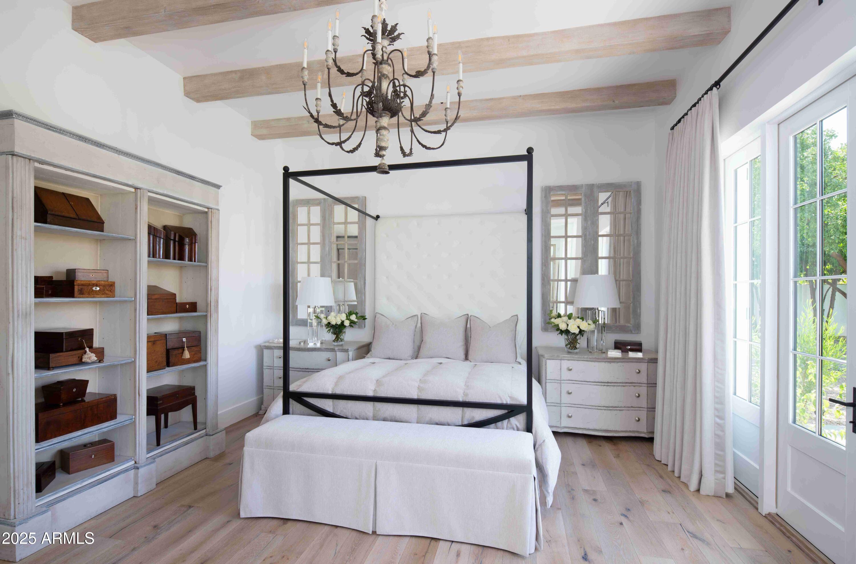 6716 E MALCOMB Drive