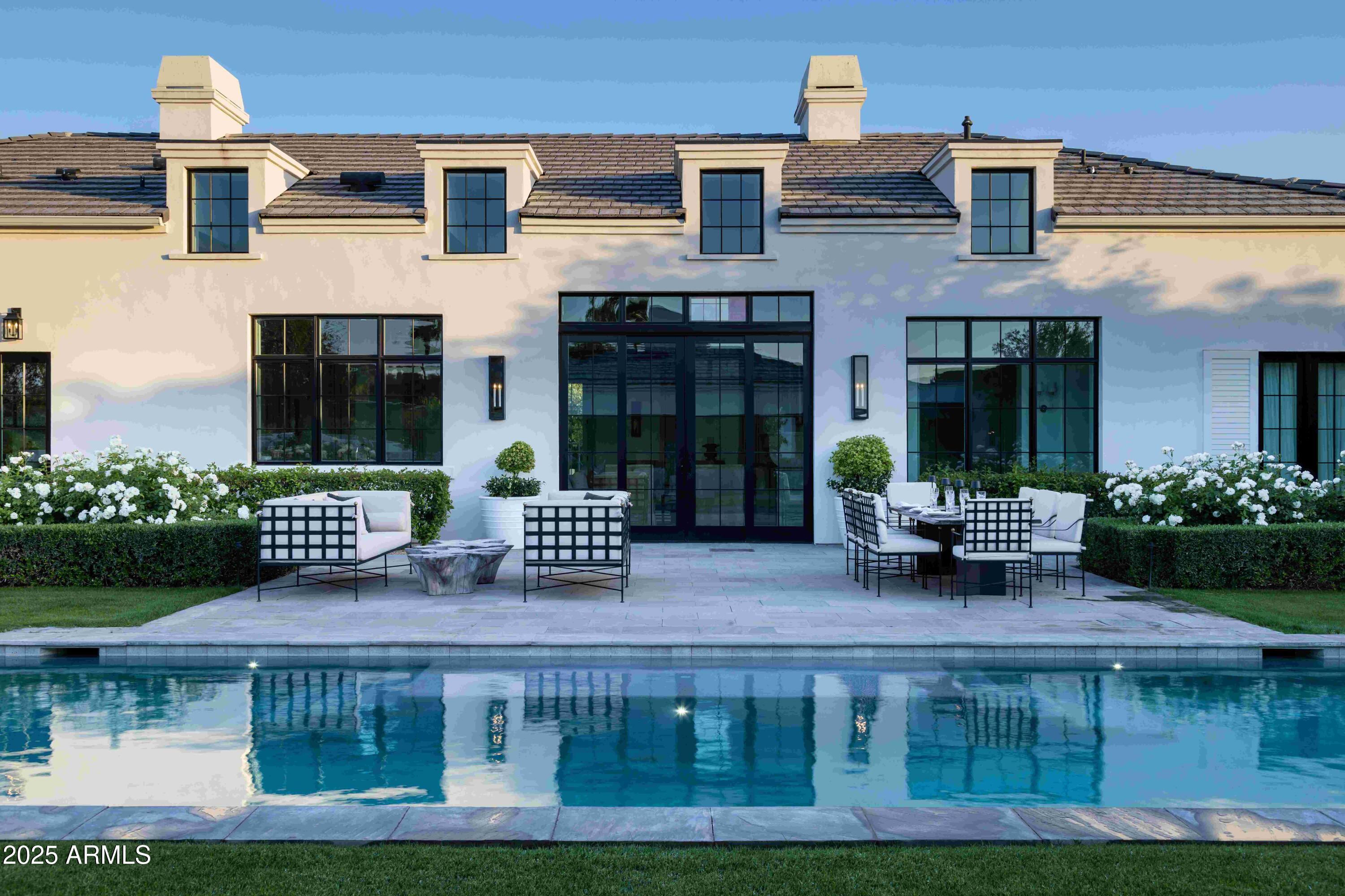 6716 E MALCOMB Drive