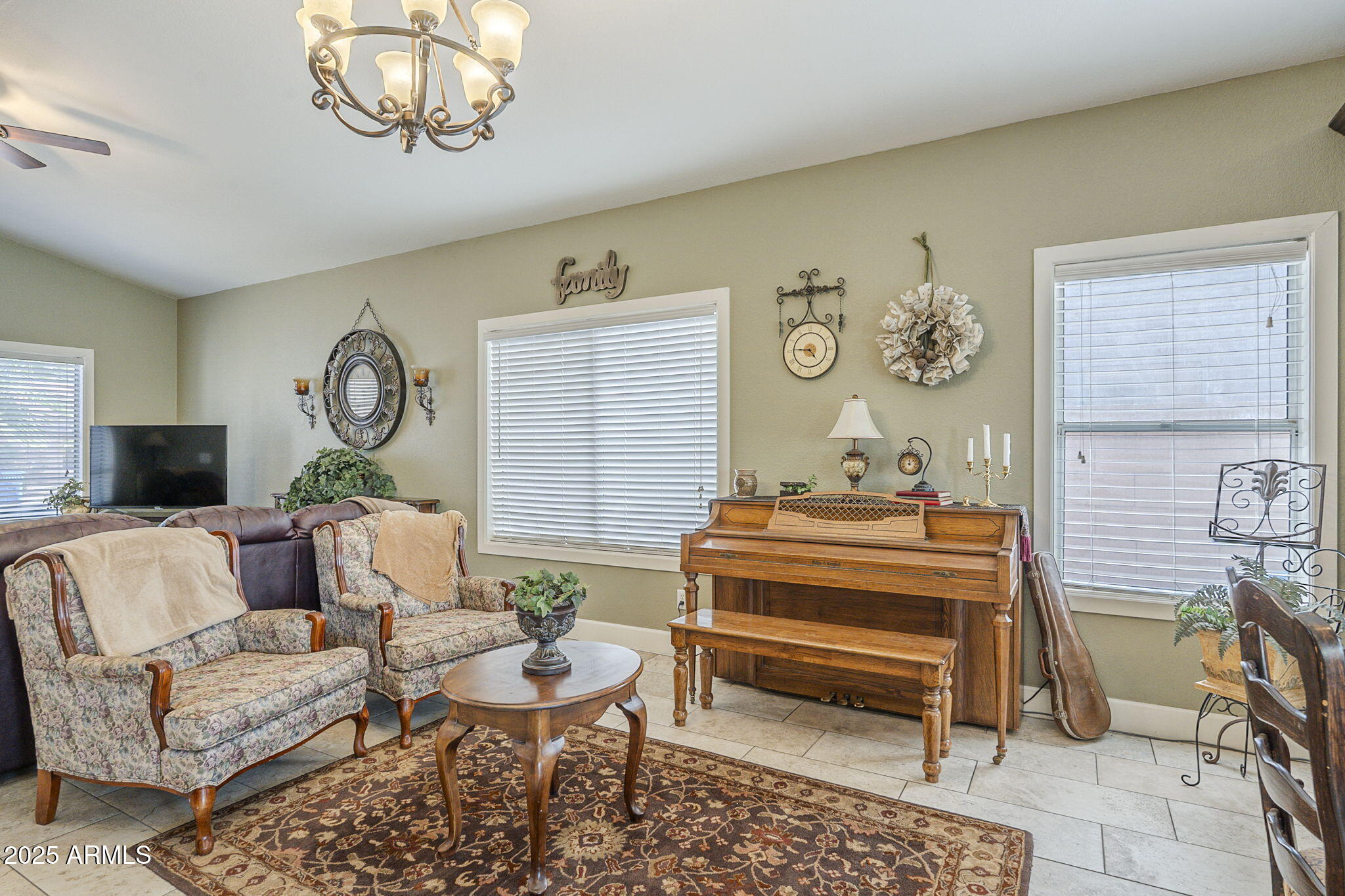 198 N STARBOARD Drive