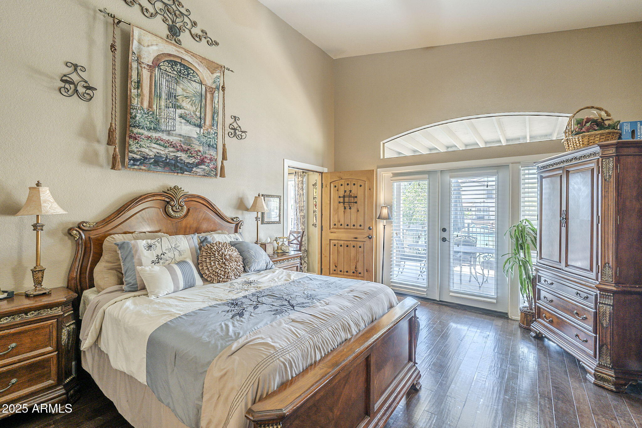 198 N STARBOARD Drive