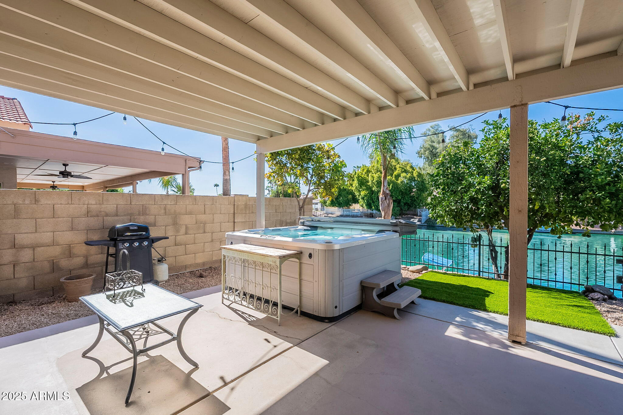 198 N STARBOARD Drive