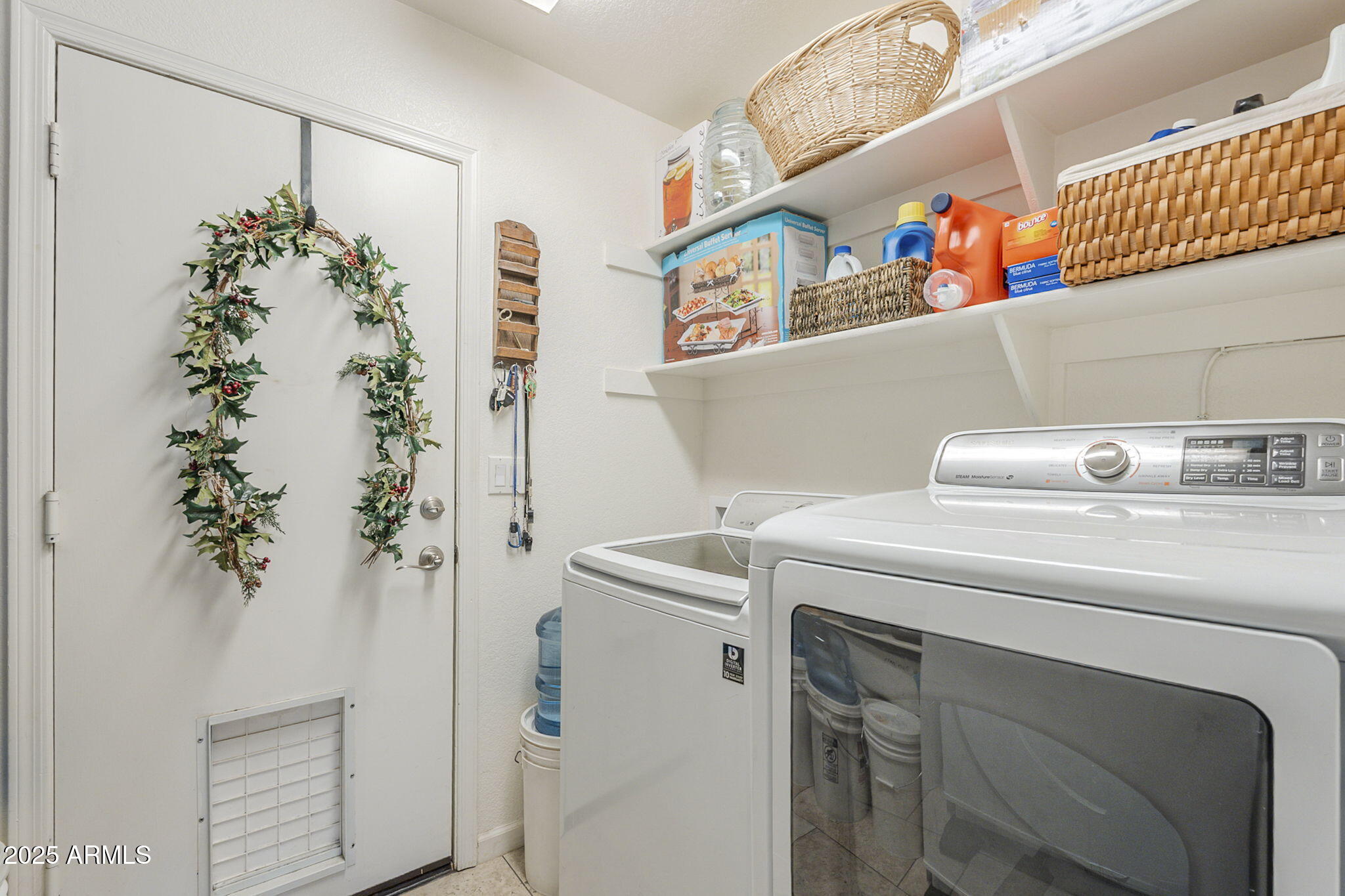 198 N STARBOARD Drive