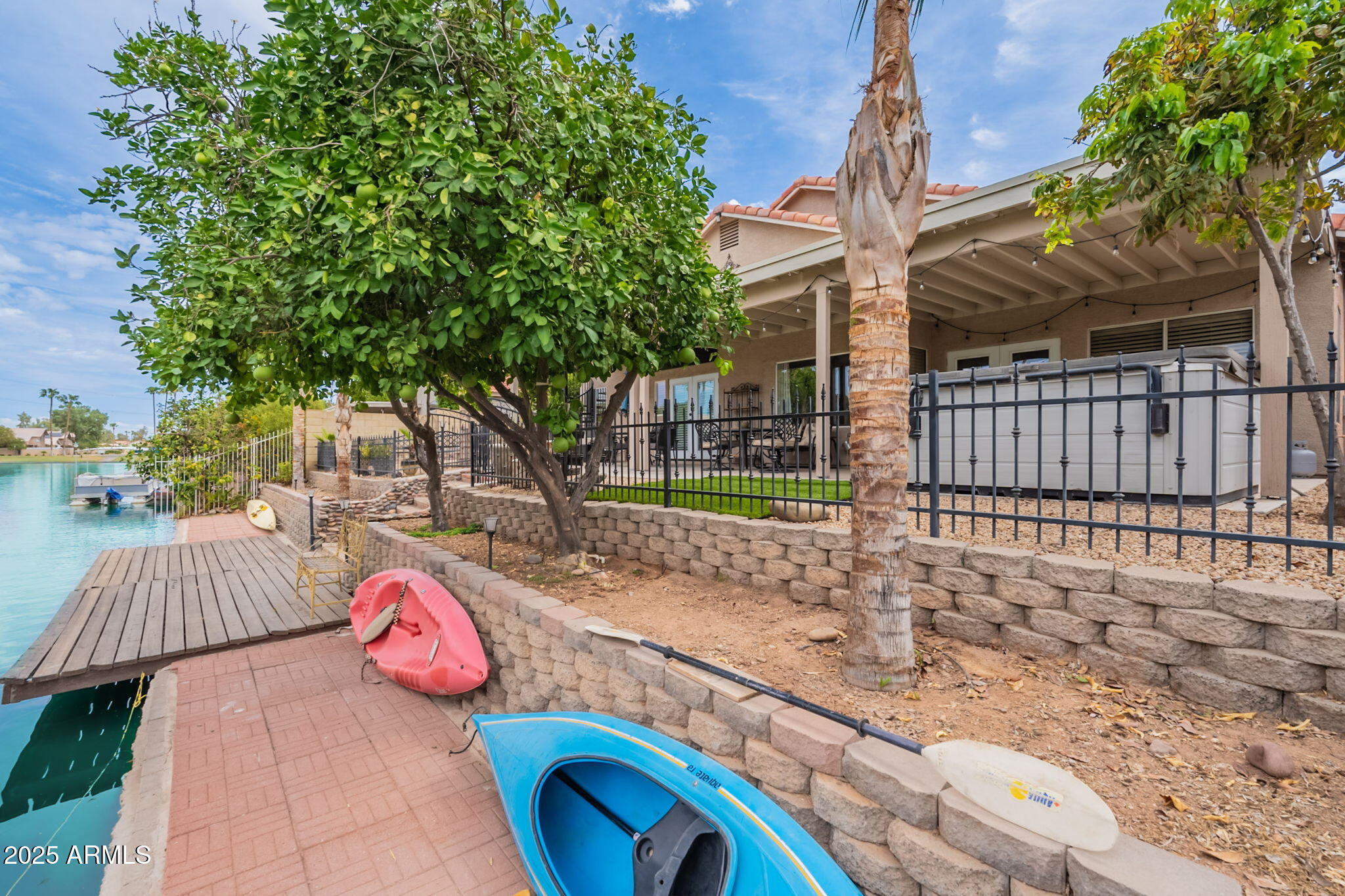 198 N STARBOARD Drive