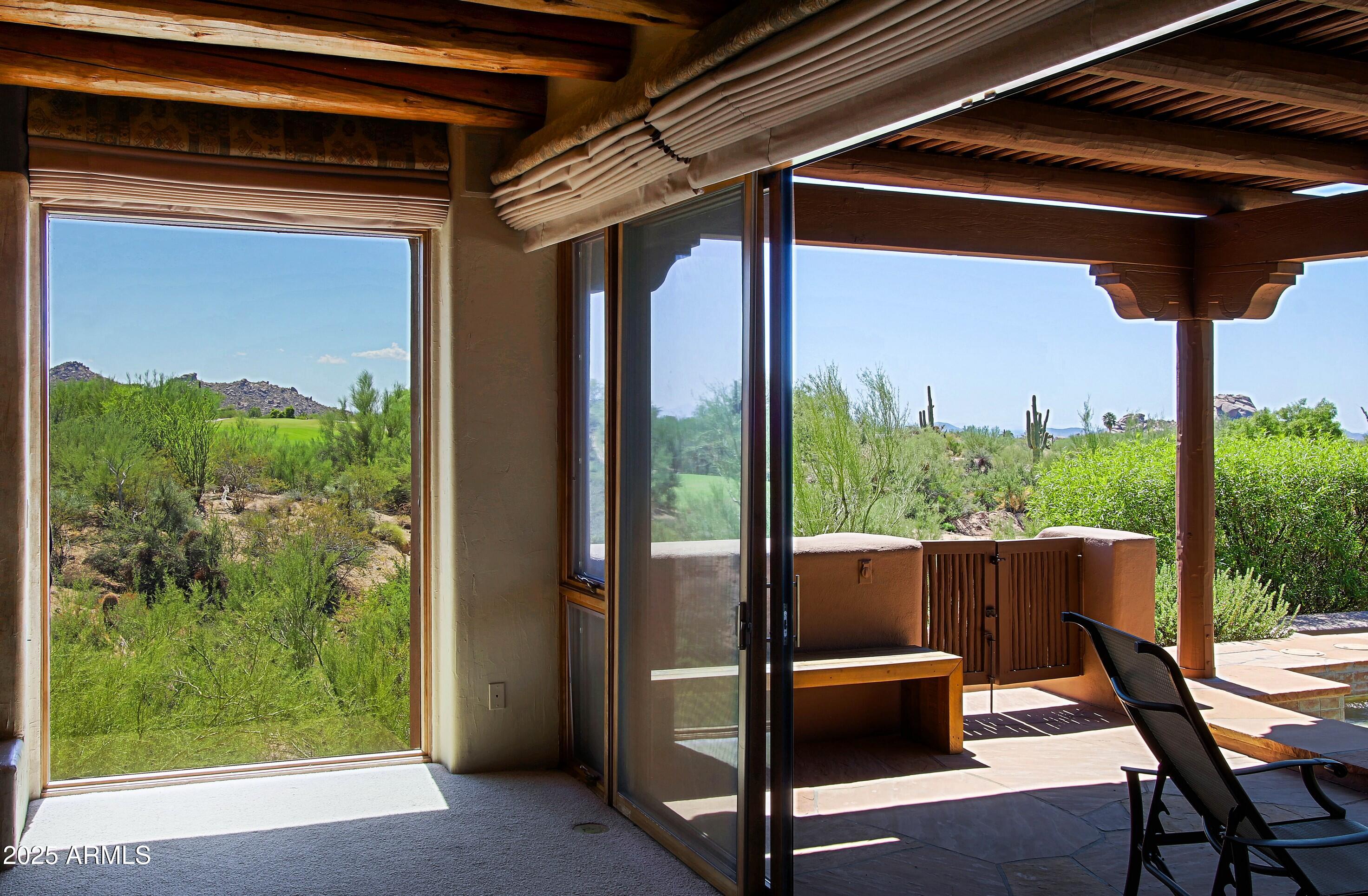 1084 N BOULDER Drive, Carefree