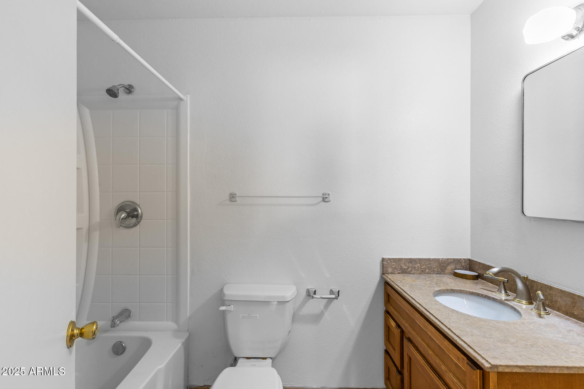 2230 E CHIPMAN Road, Phoenix