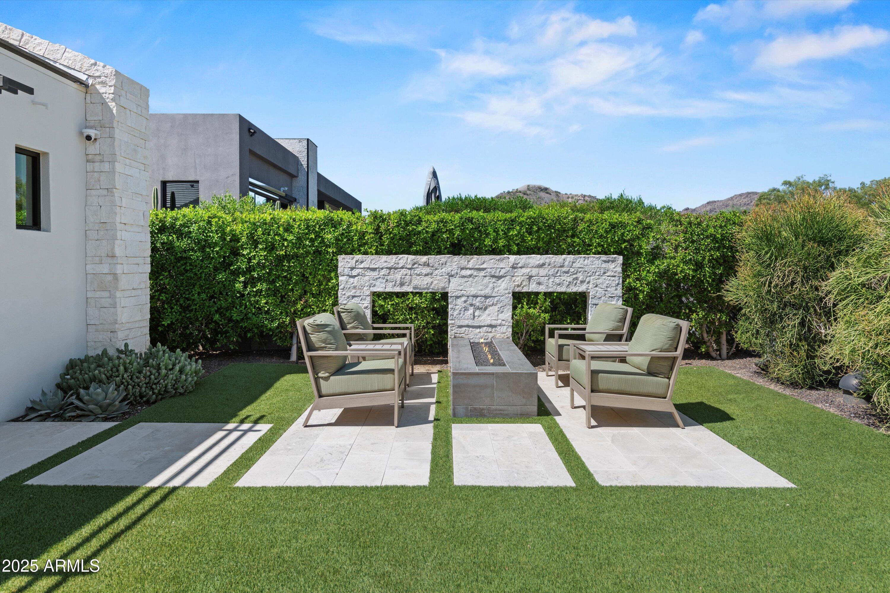 6838 E JOSHUA TREE Lane