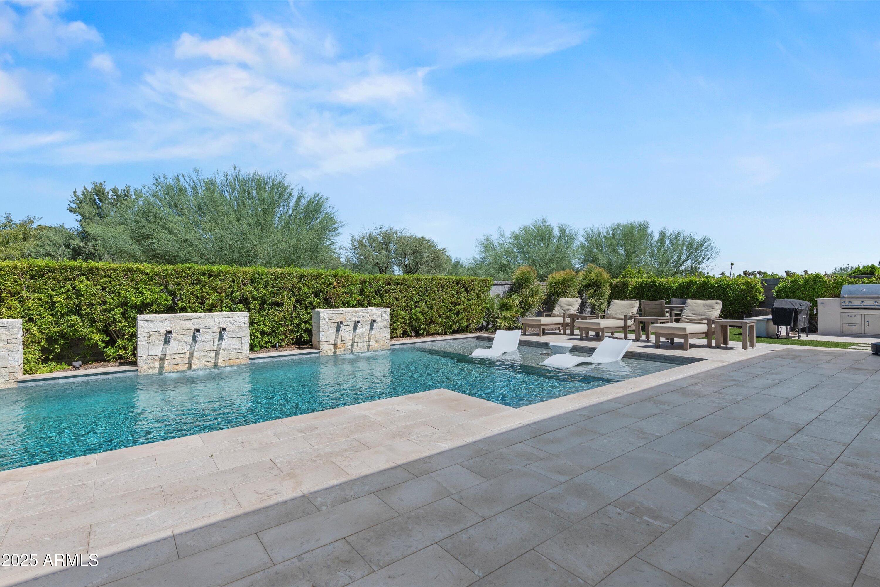 6838 E JOSHUA TREE Lane