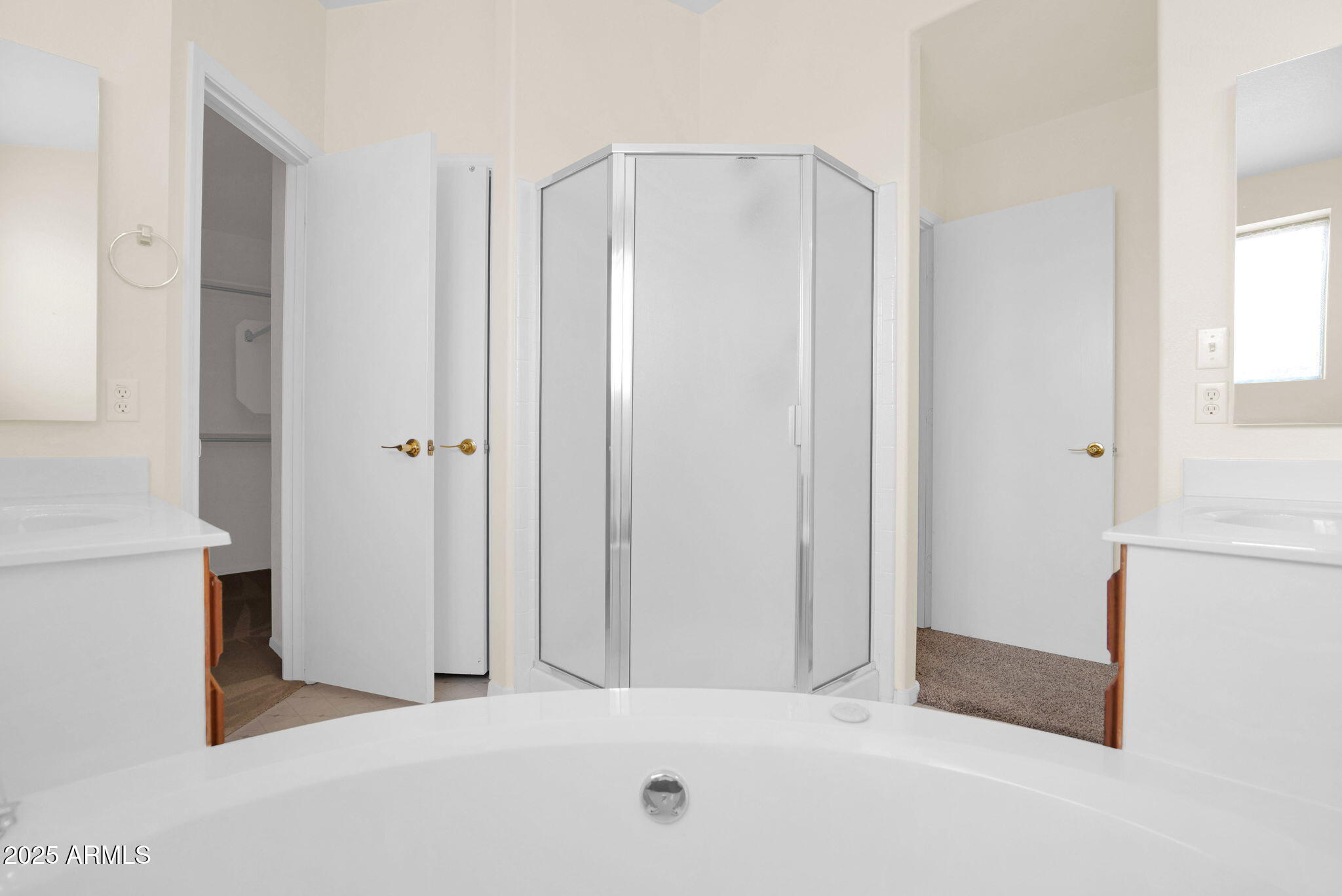 14814 W PICCADILLY Road