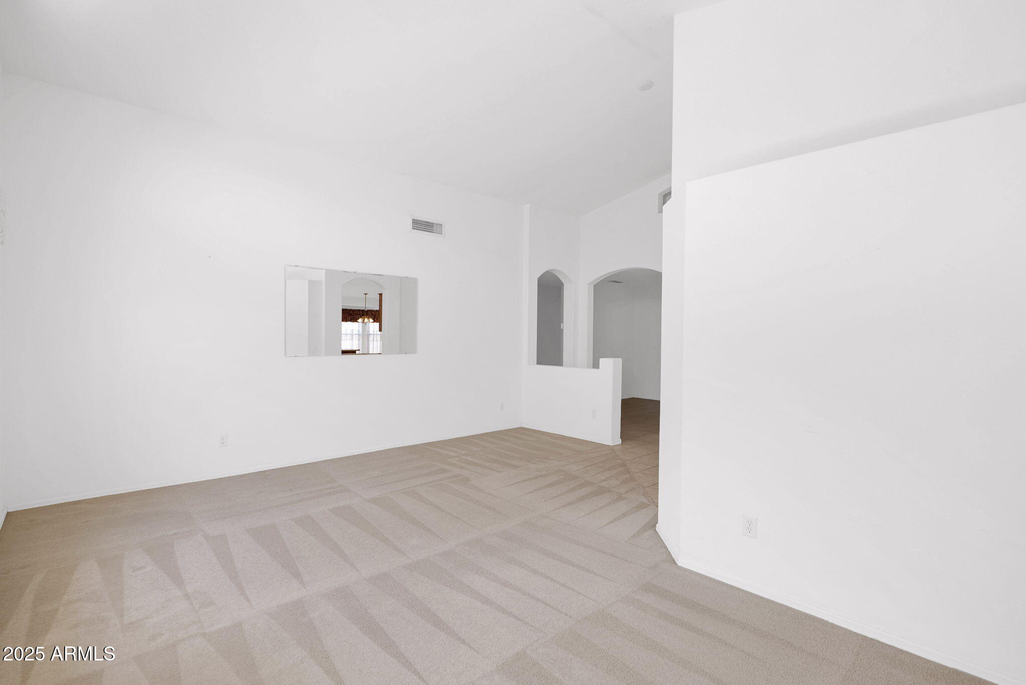 14814 W PICCADILLY Road