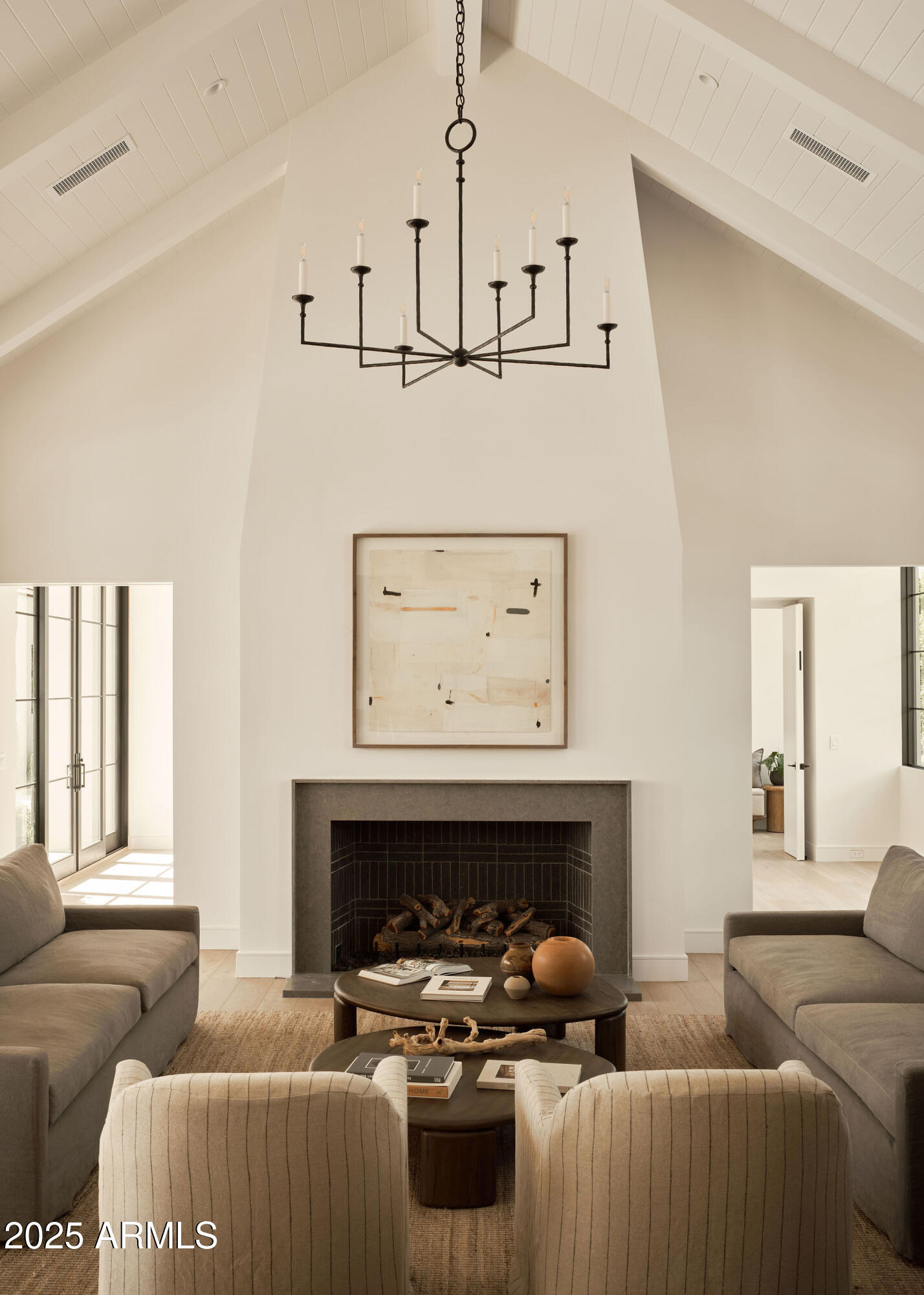 4600 N Rubicon Avenue, 2