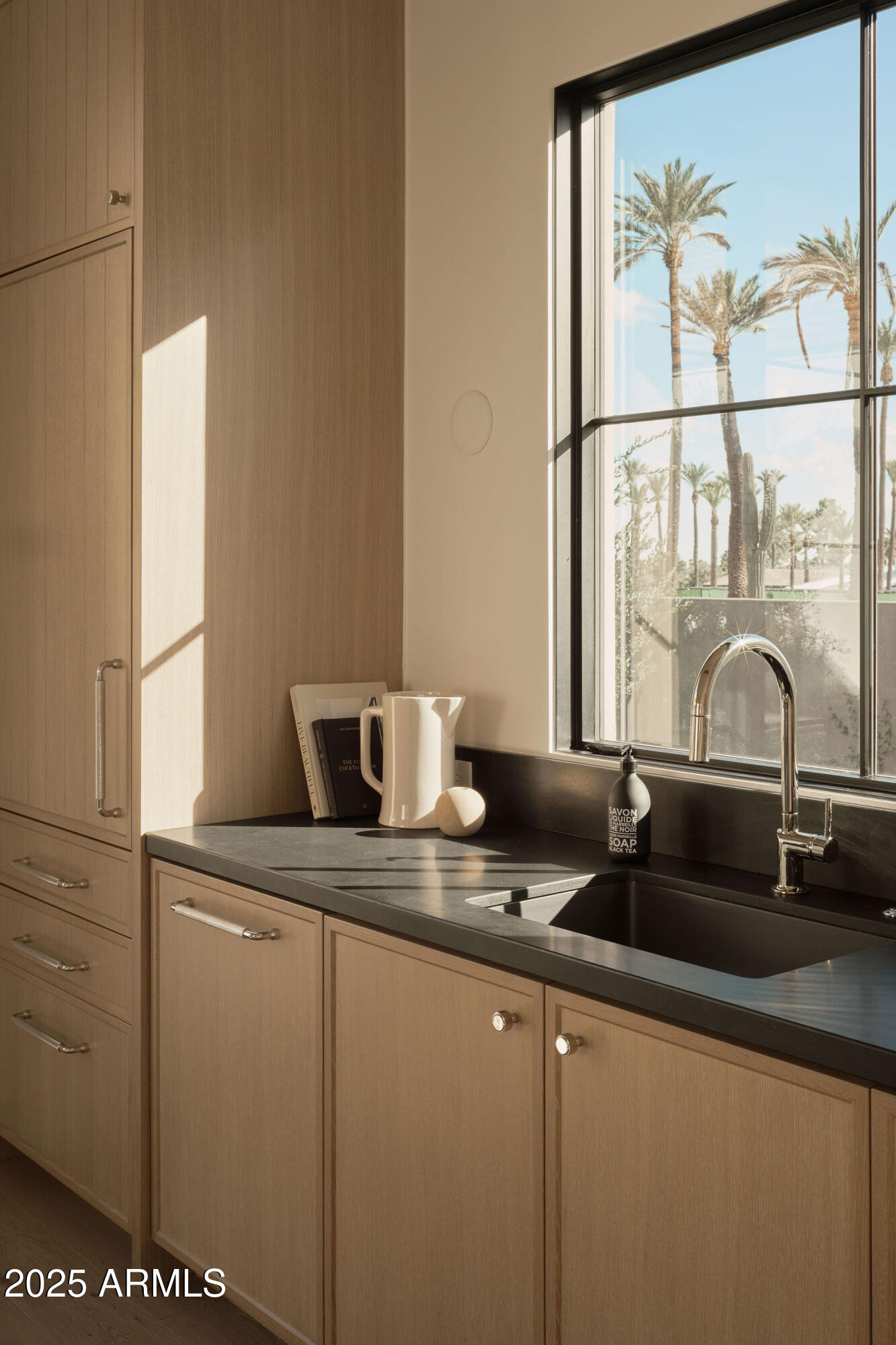 4600 N Rubicon Avenue, 2