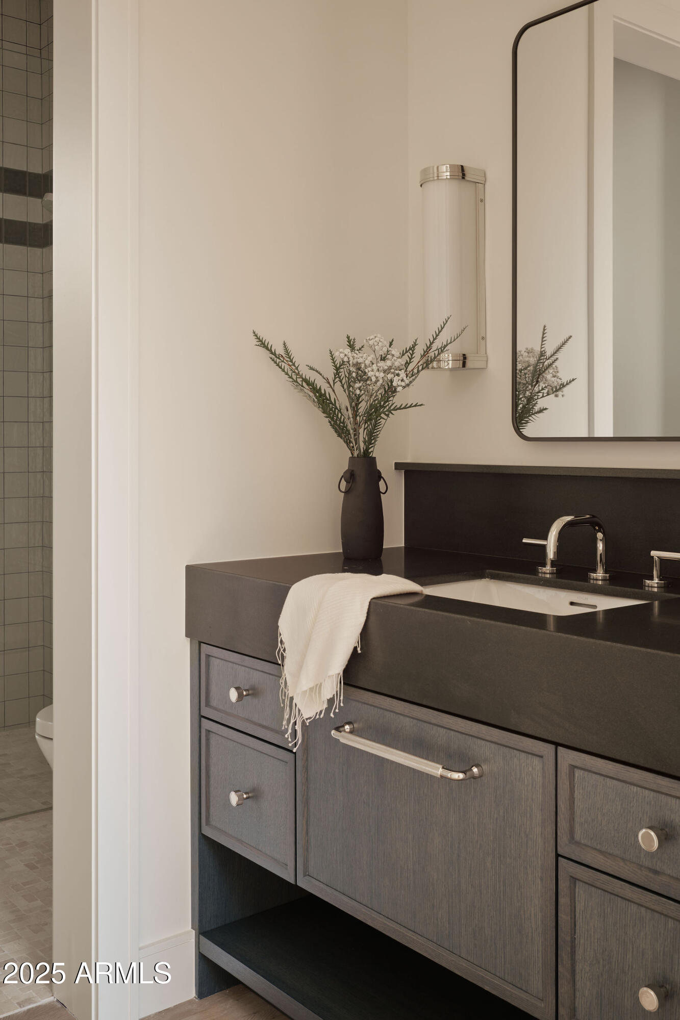 4600 N Rubicon Avenue, 2