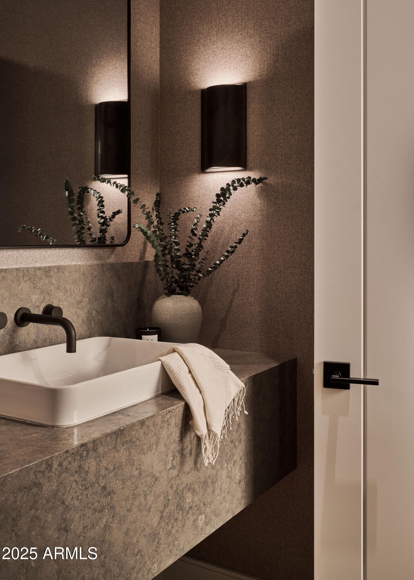 4600 N Rubicon Avenue, 2