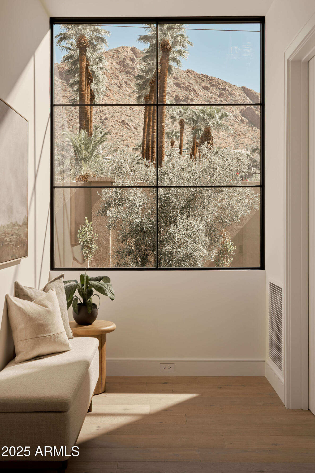 4600 N Rubicon Avenue, 2