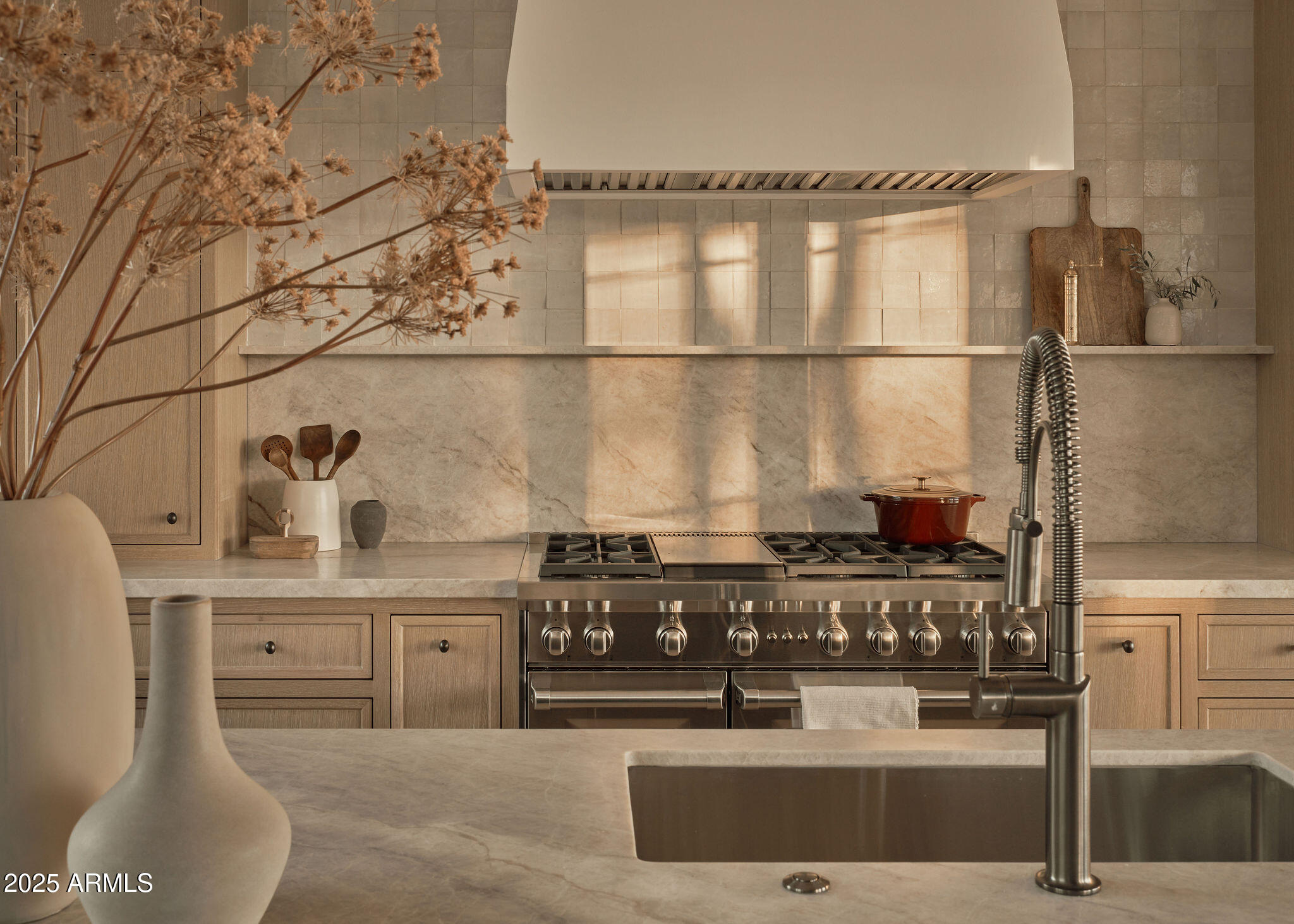 4600 N Rubicon Avenue, 2