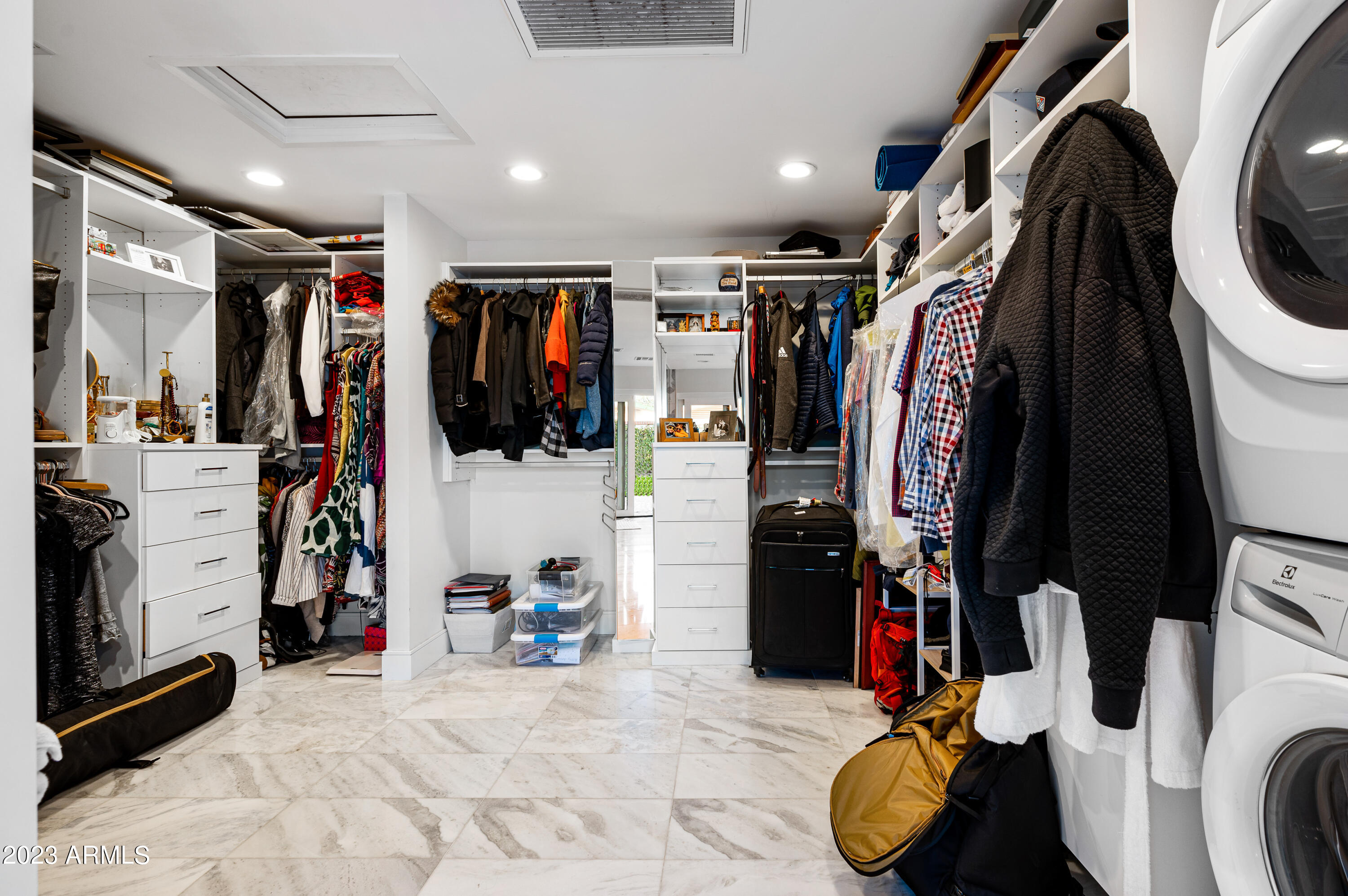 4614 E LAFAYETTE Boulevard