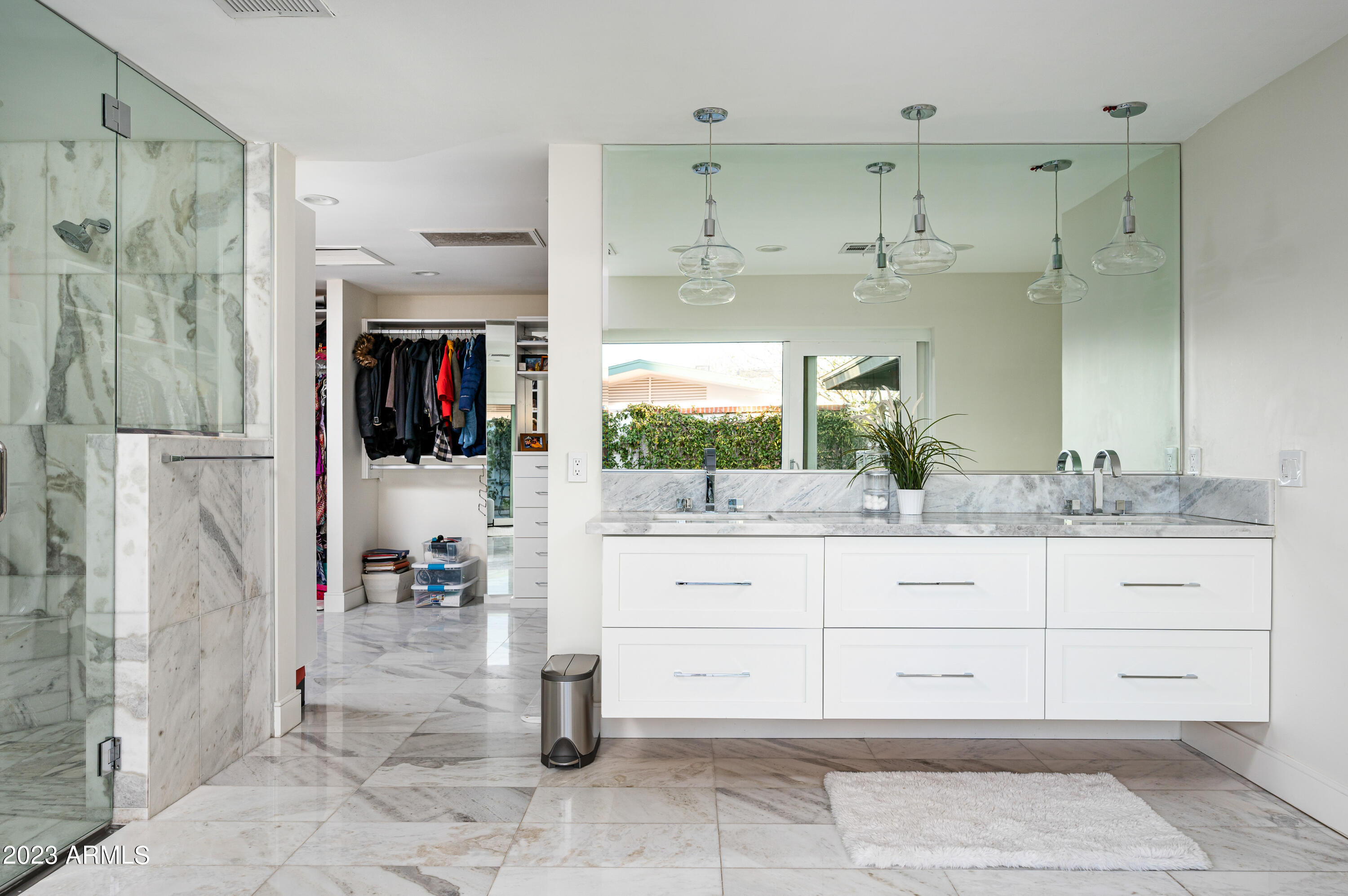 4614 E LAFAYETTE Boulevard